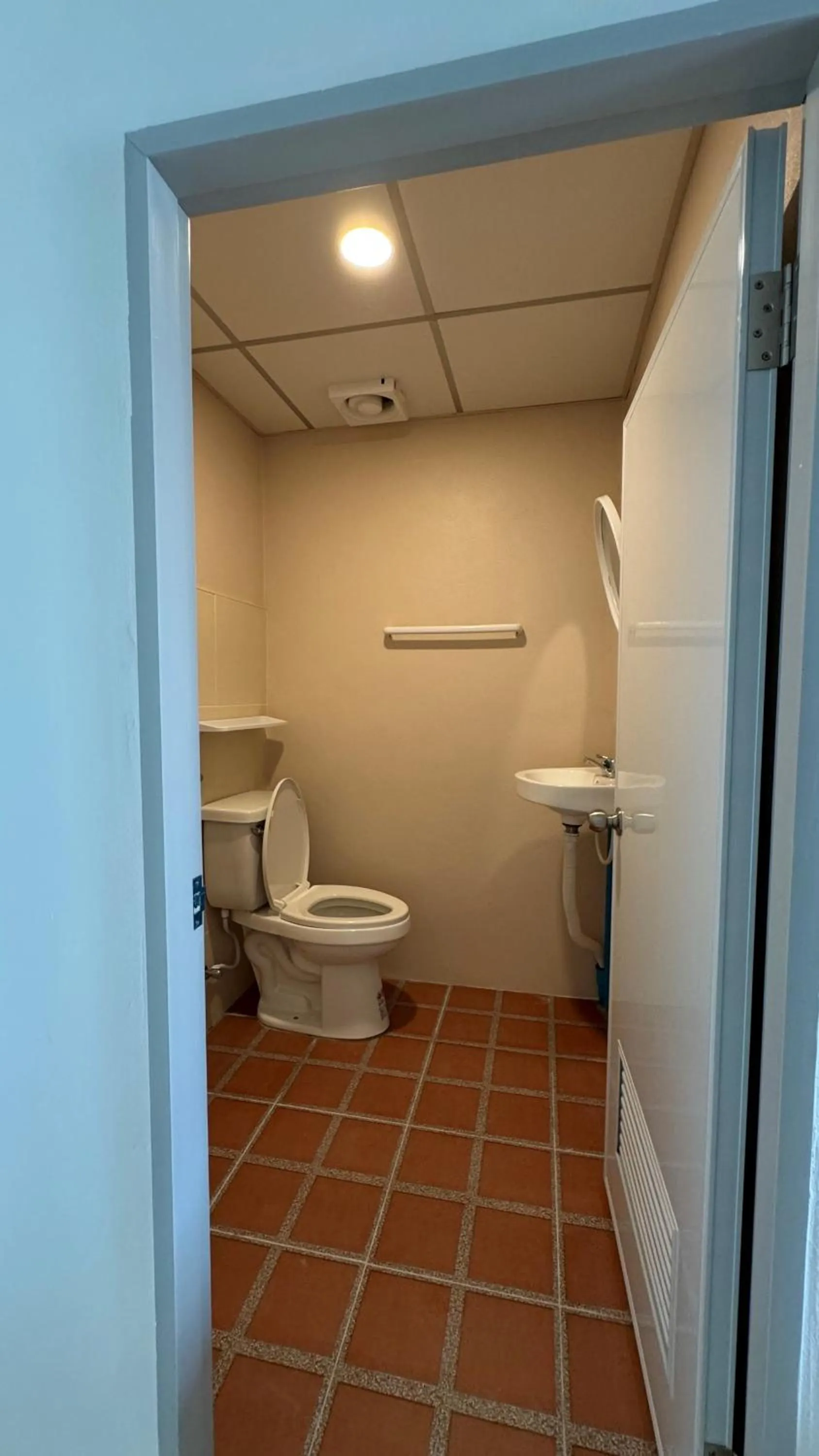 Bathroom in Cat Bungalow