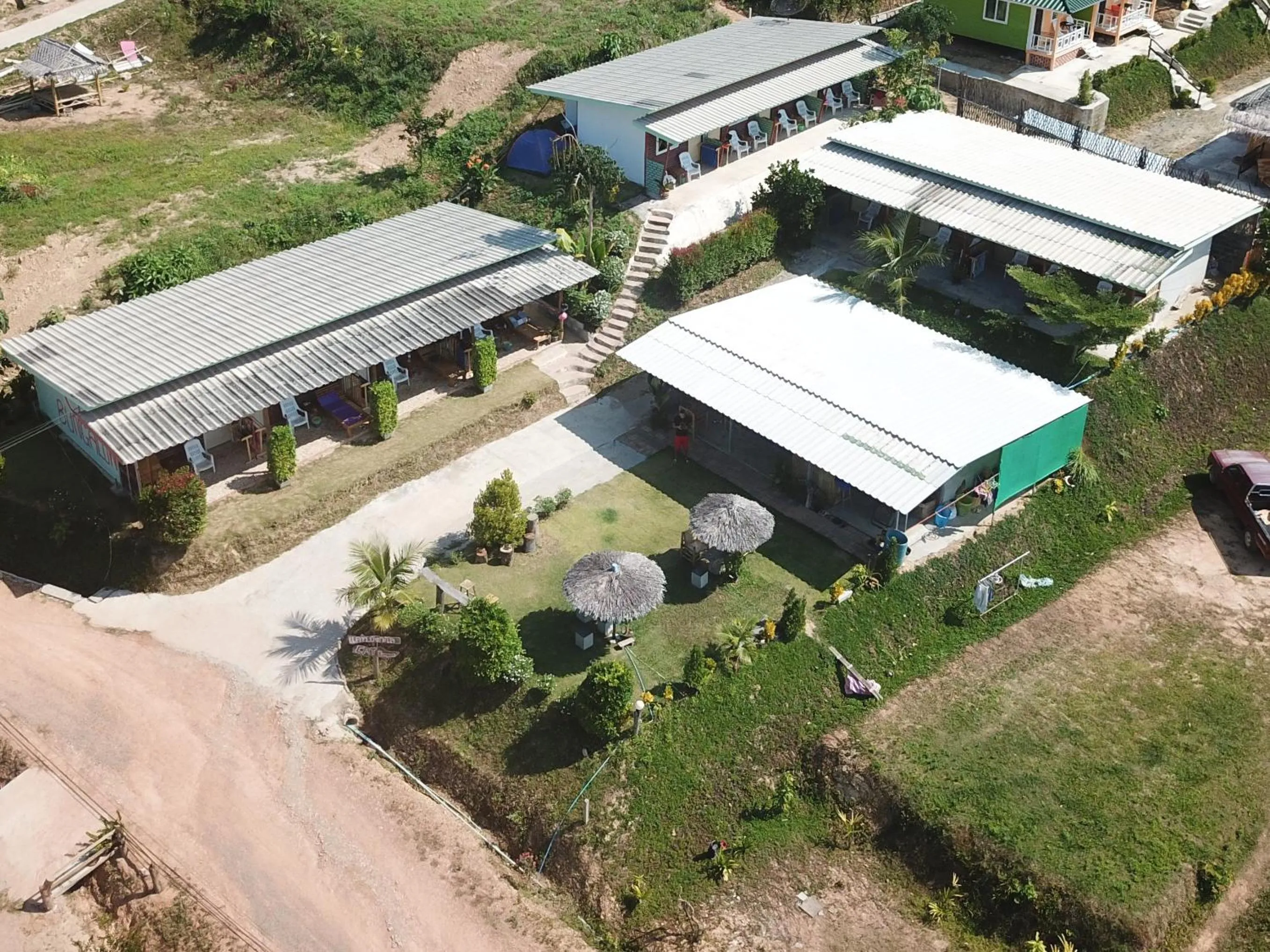 Facade/entrance in Cat Bungalow