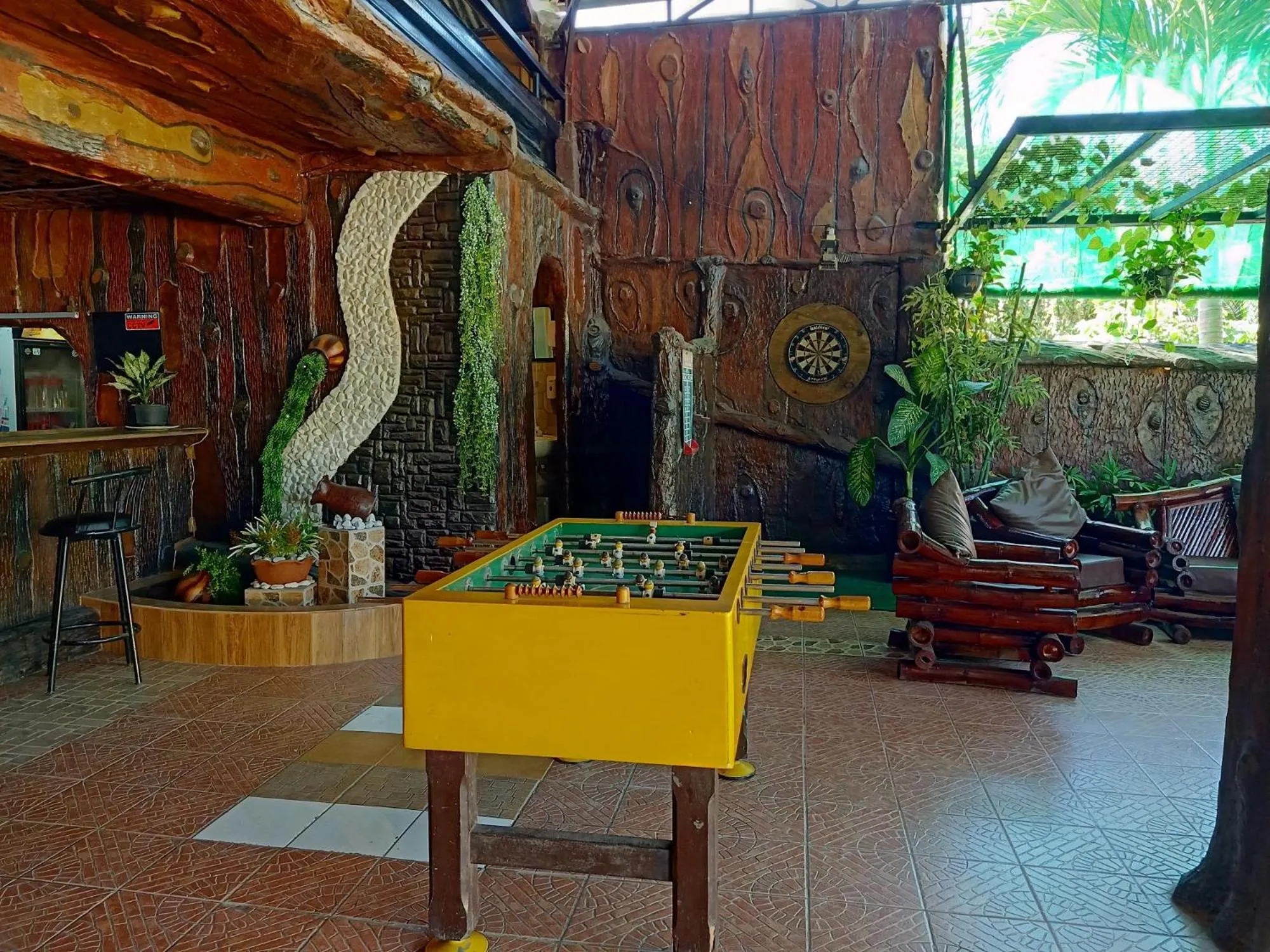 Darts in MB's Garden Inn