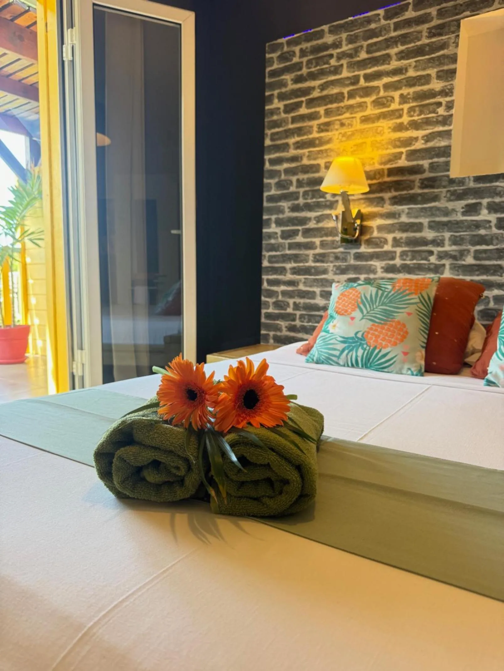 Bedroom, Bed in Hôtel les Bougainvilliers