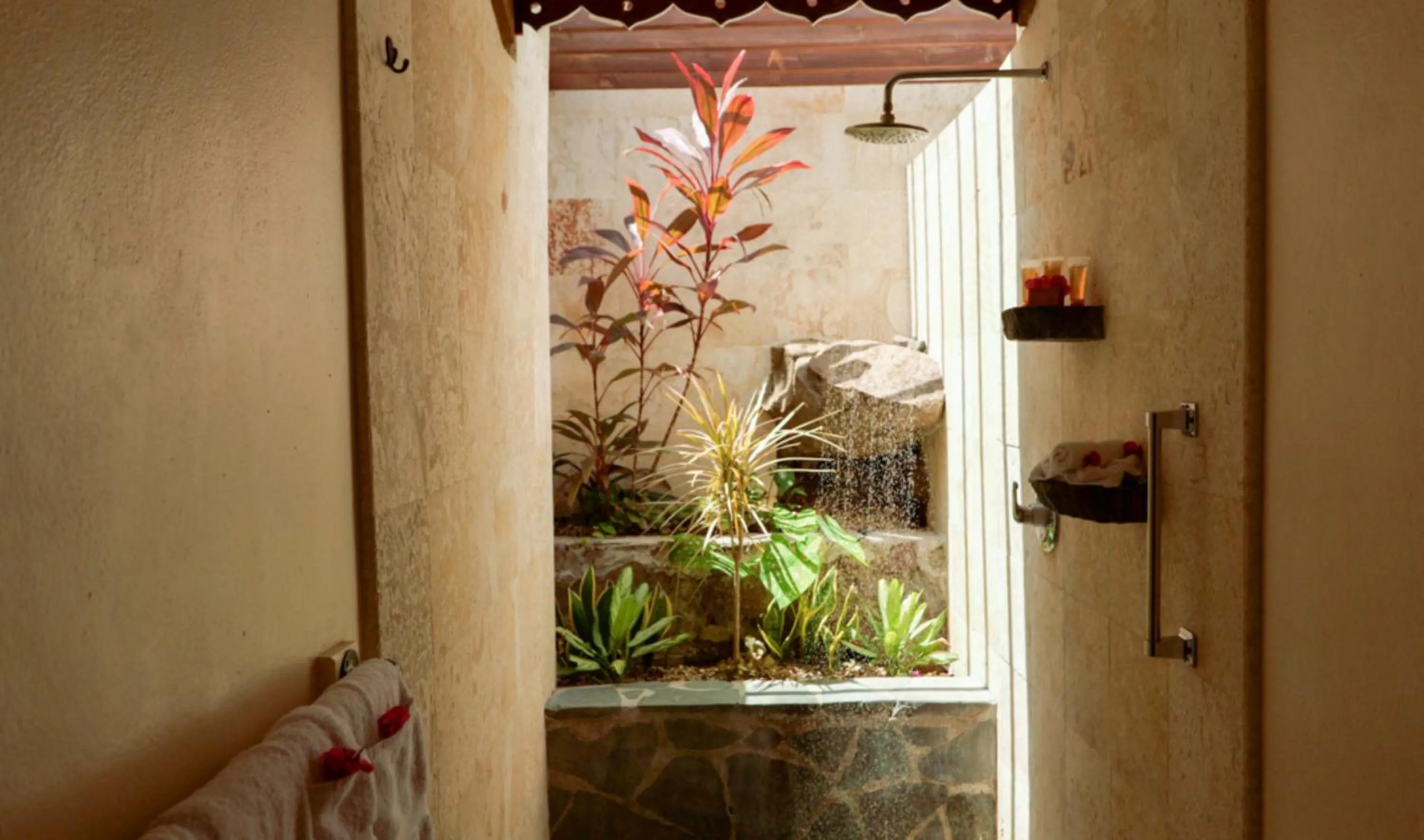 Bathroom in Stonefield Villa Resort