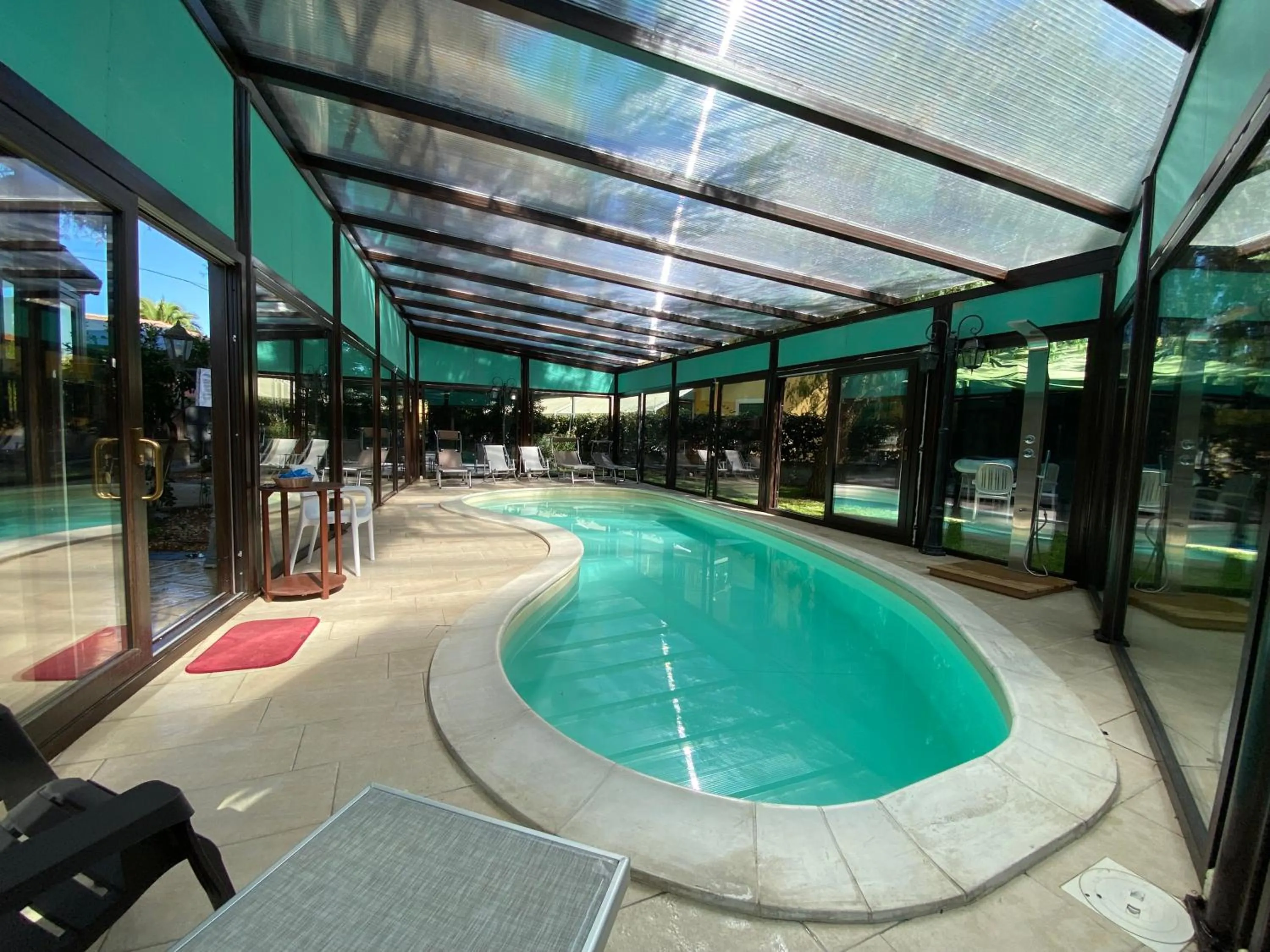 Swimming pool in B&B Etna Country
