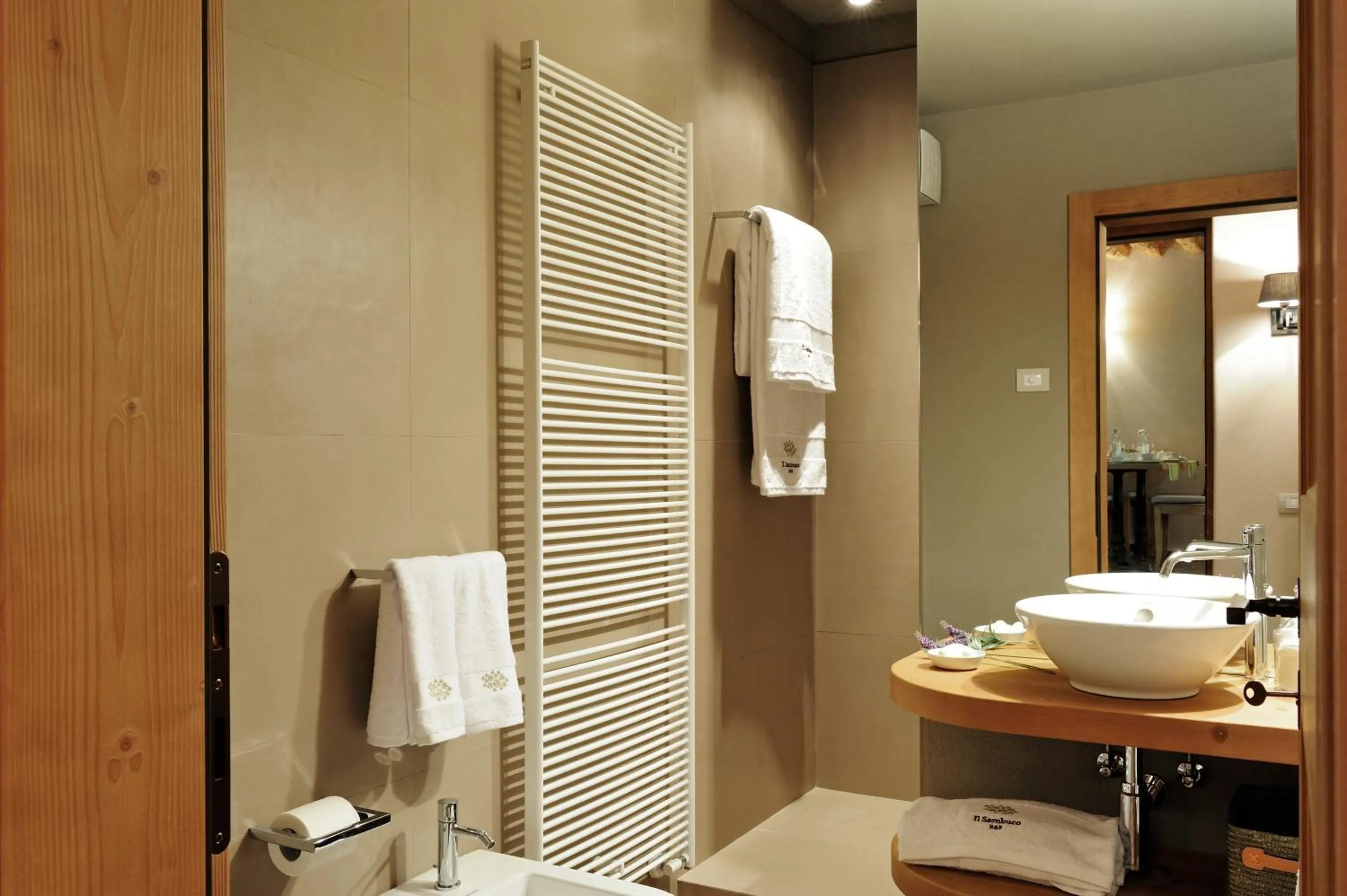 Bathroom in B&B il Sambuco