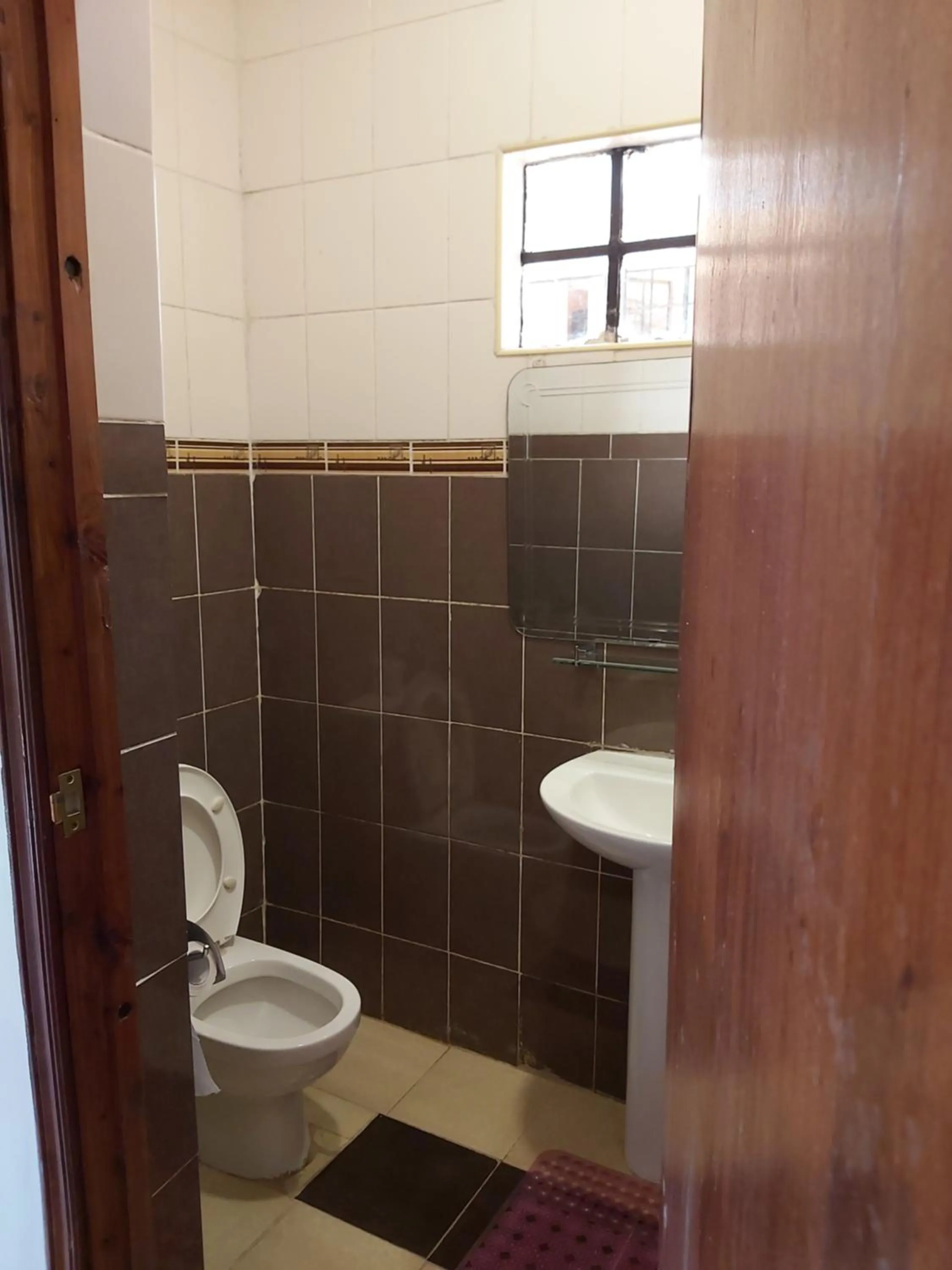 Bathroom in Sahara Gardens-Kericho