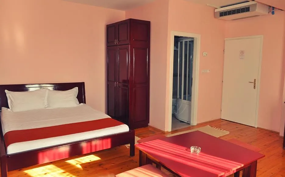 Standard Apartment in Hotel Satelit Kumanovo