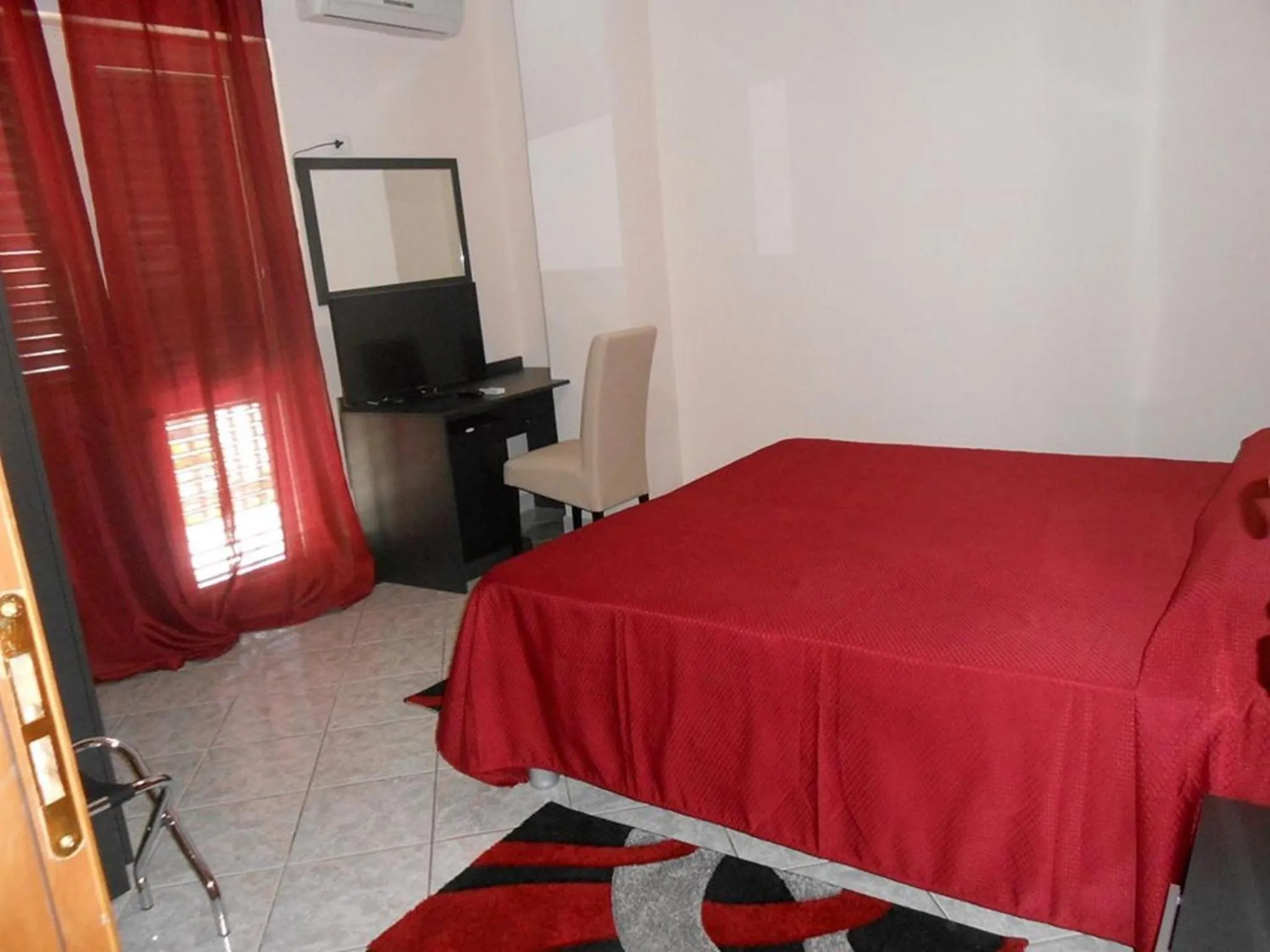 Bedroom, Bed in B&B Paradiso