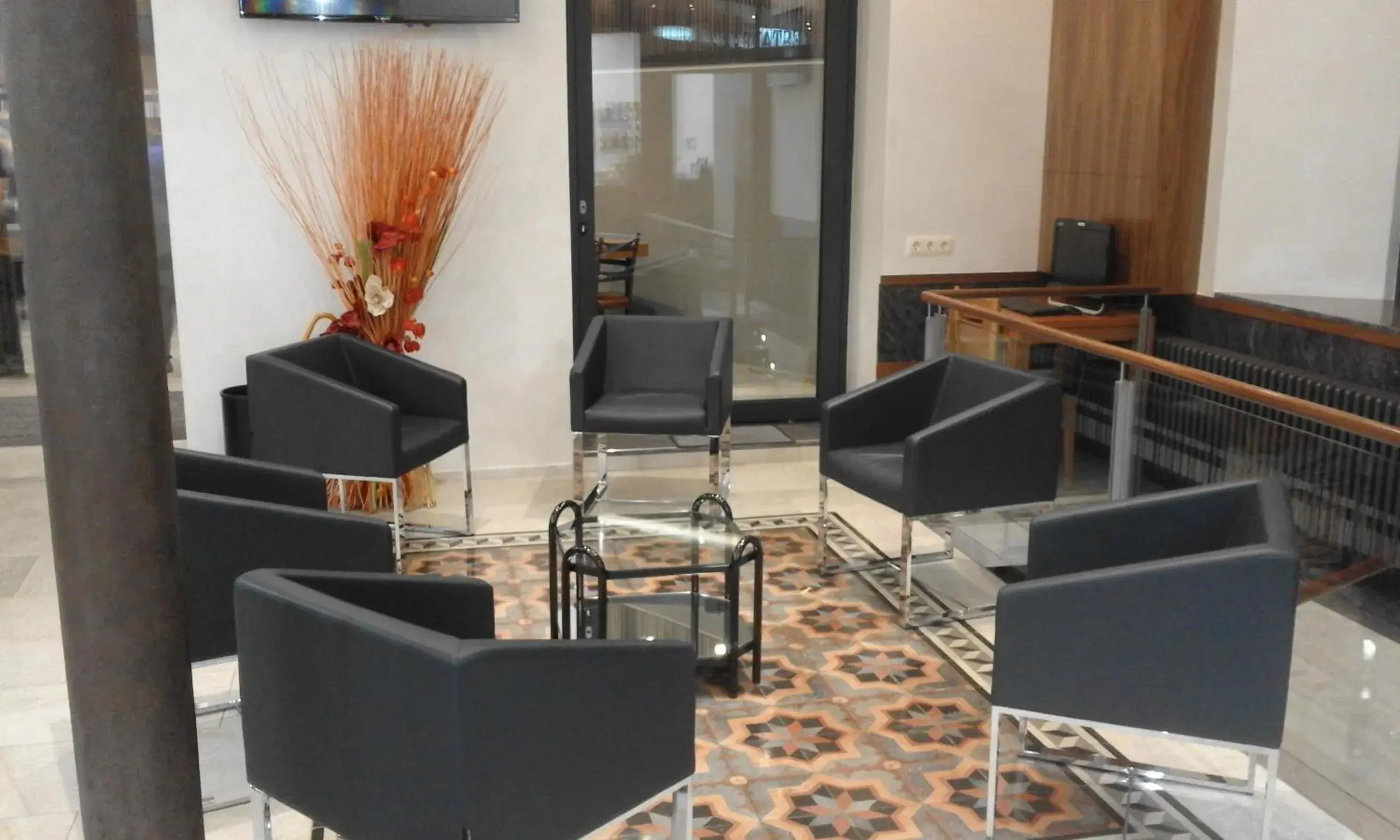 Lobby or reception in Hotel Sant Antoni Lobby or reception in Hotel Sant Antoni
