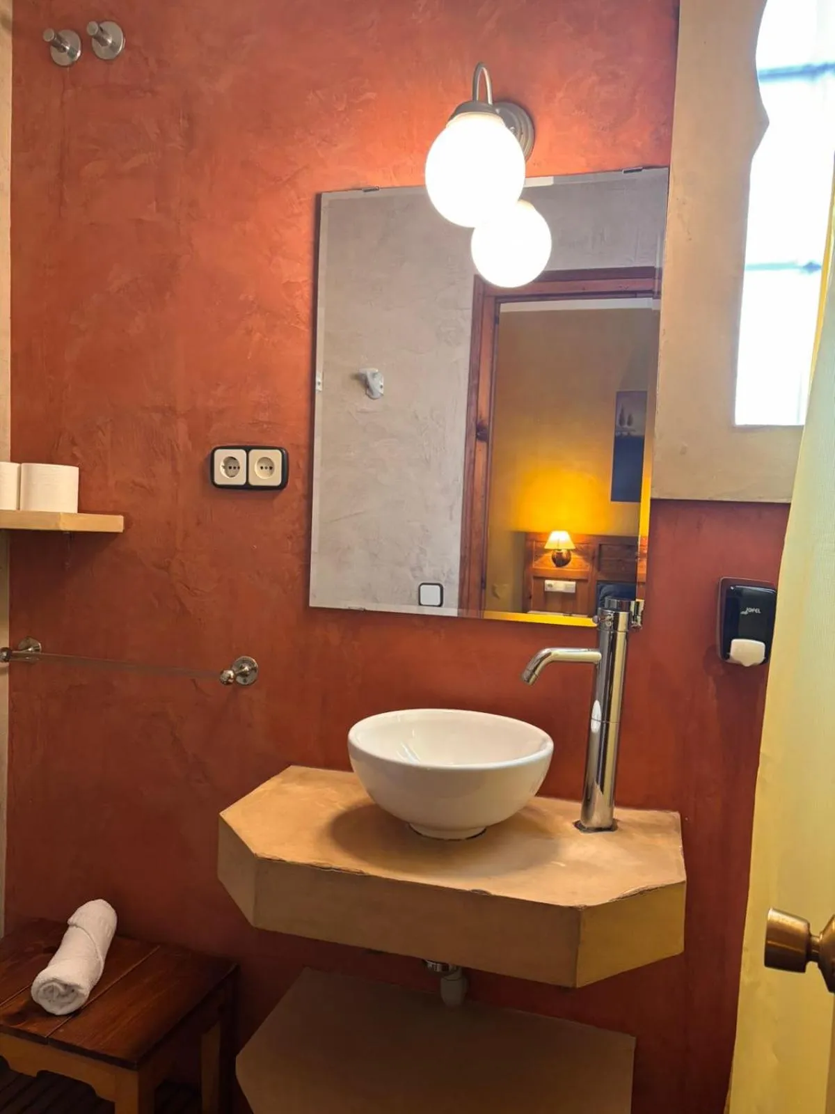 Bathroom in Hotel Prats