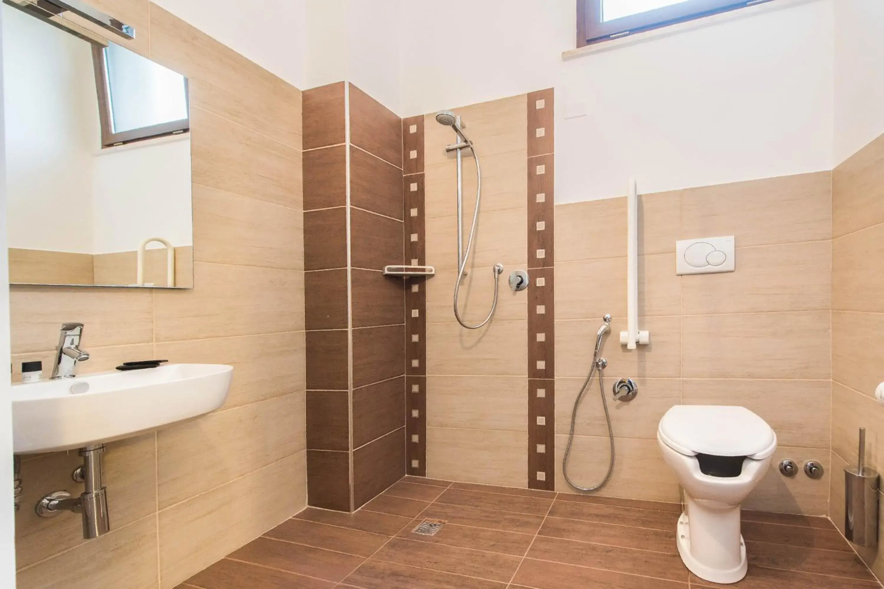 Bathroom in Isola Verde Resort