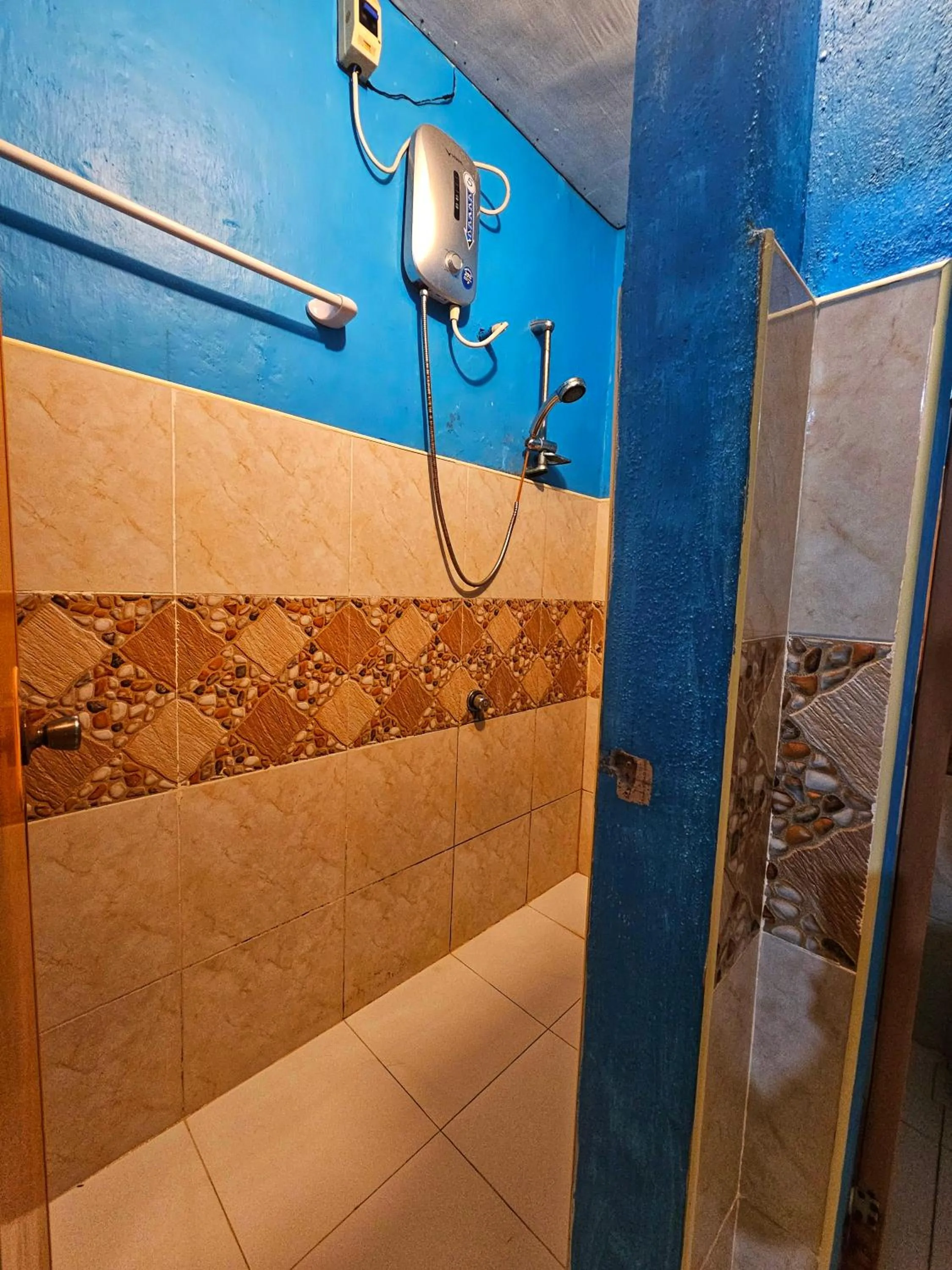 Bohol Sea Breeze Cottages and Resort