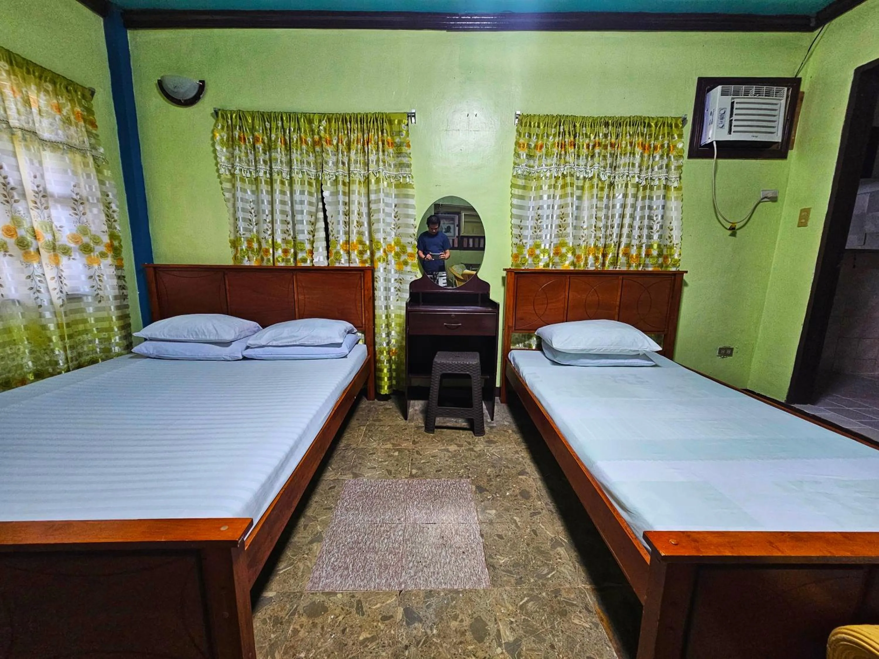 Bed in Bohol Sea Breeze Cottages and Resort
