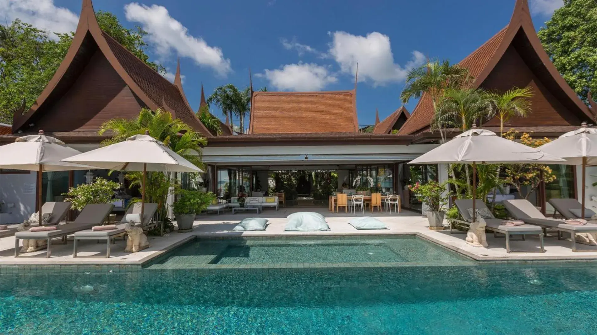 Chic Baan Capo - Luxury Four Bedroom Beachfront Villa Chic Baan Capo - Luxury Four Bedroom Beachfront Villa