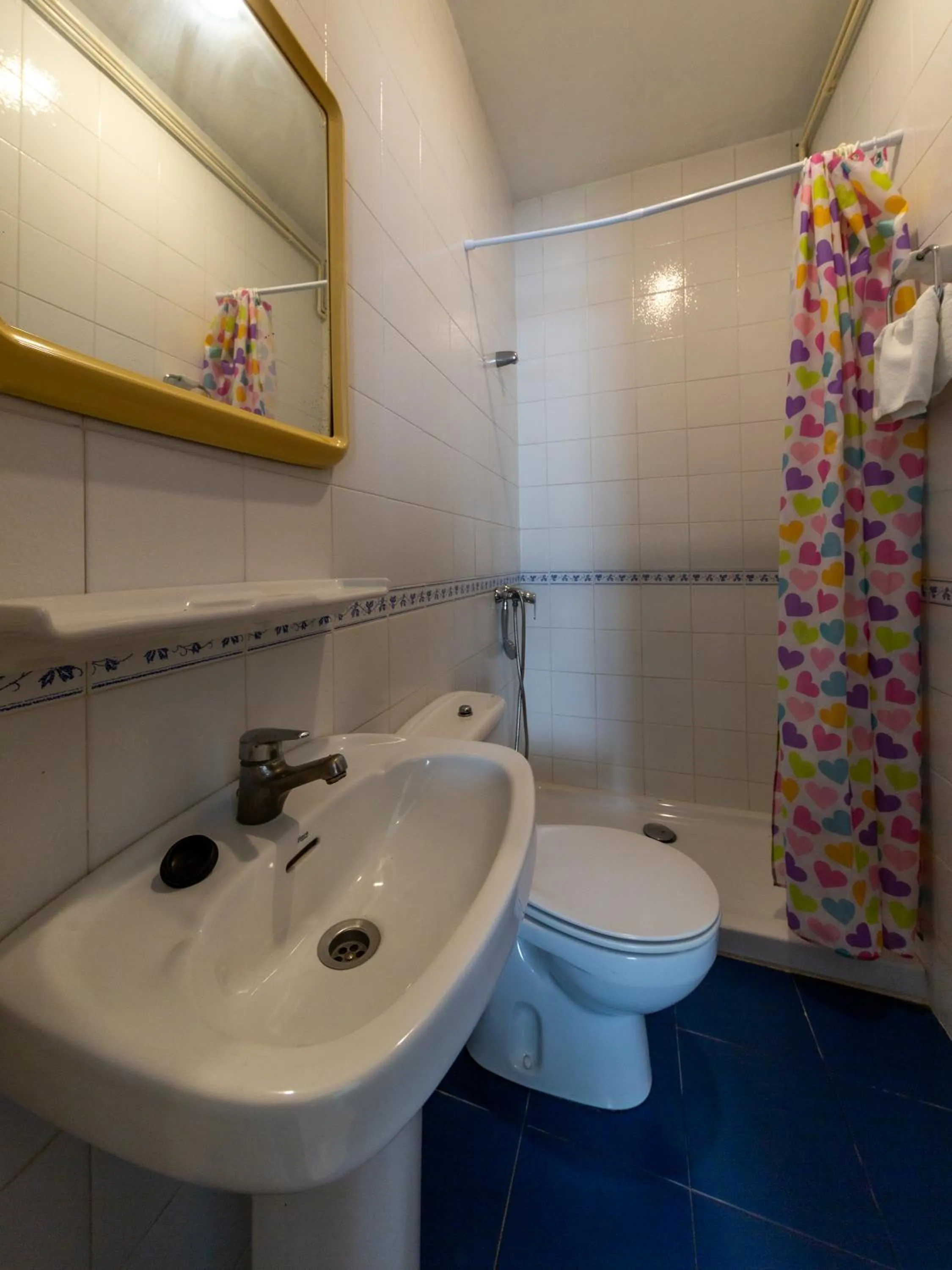 Bathroom in Apartamentos Sunway Tara