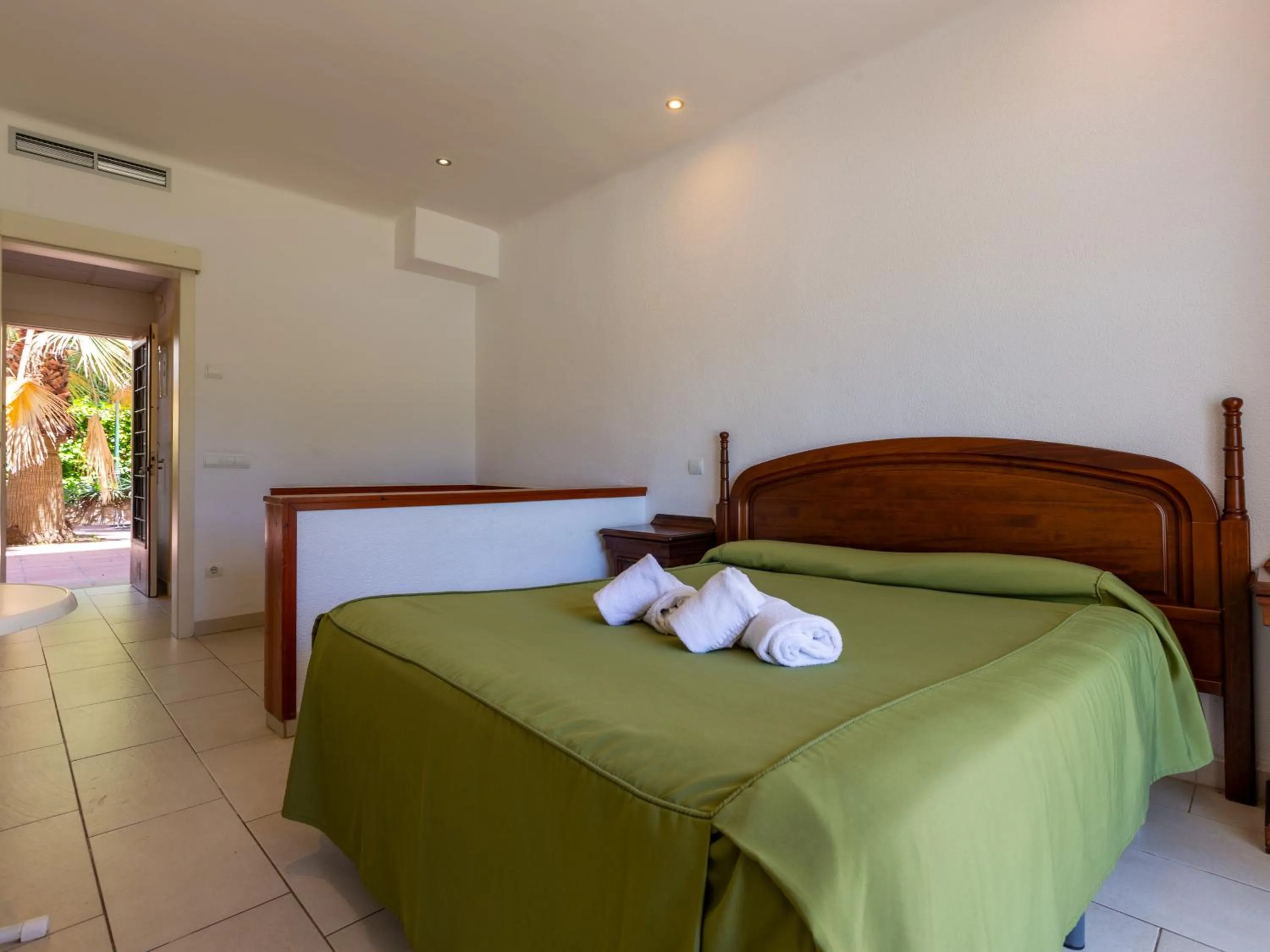 Bedroom, Bed in Apartamentos Sunway Tara