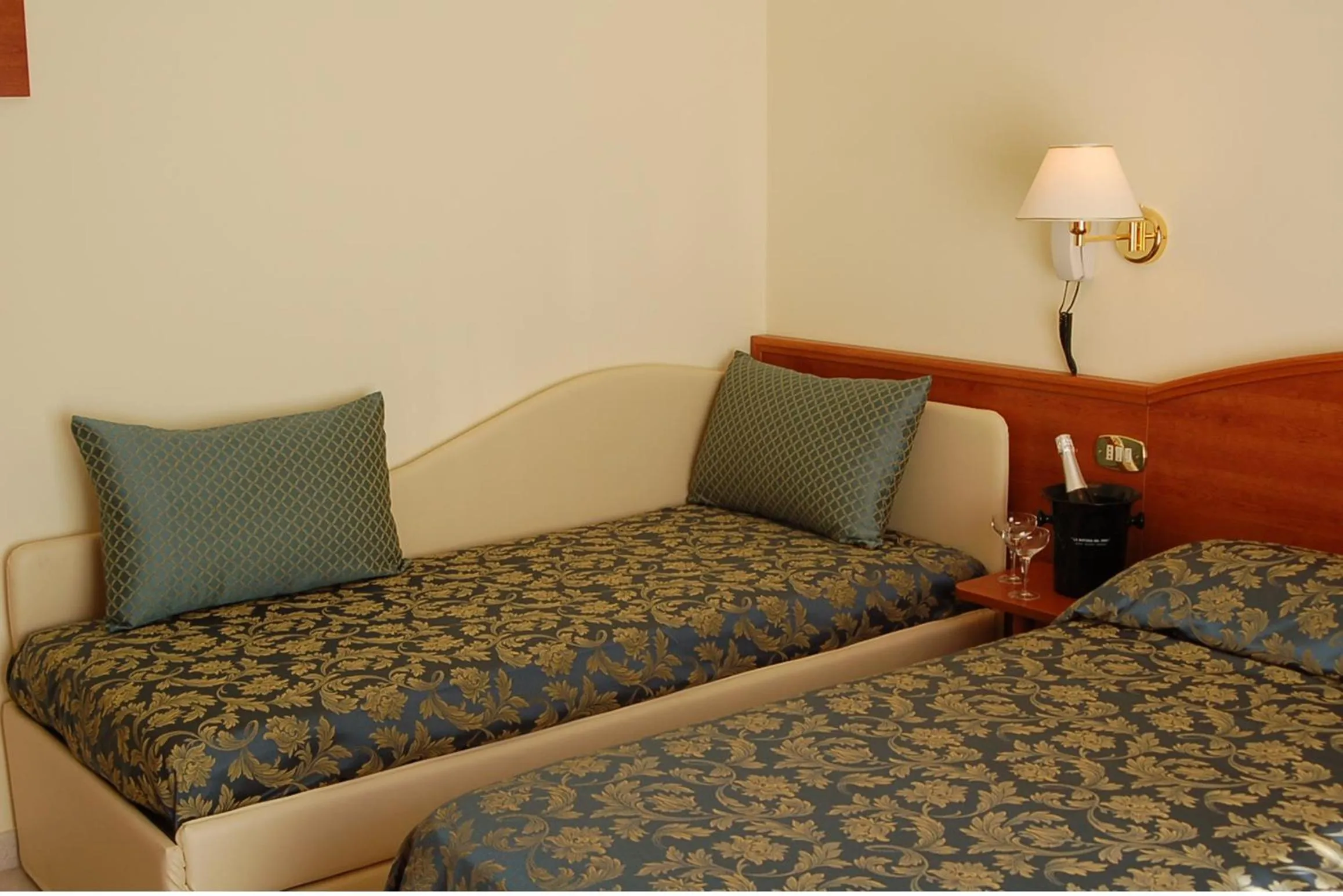 Bedroom, Bed in Hotel Donatella Pinarella