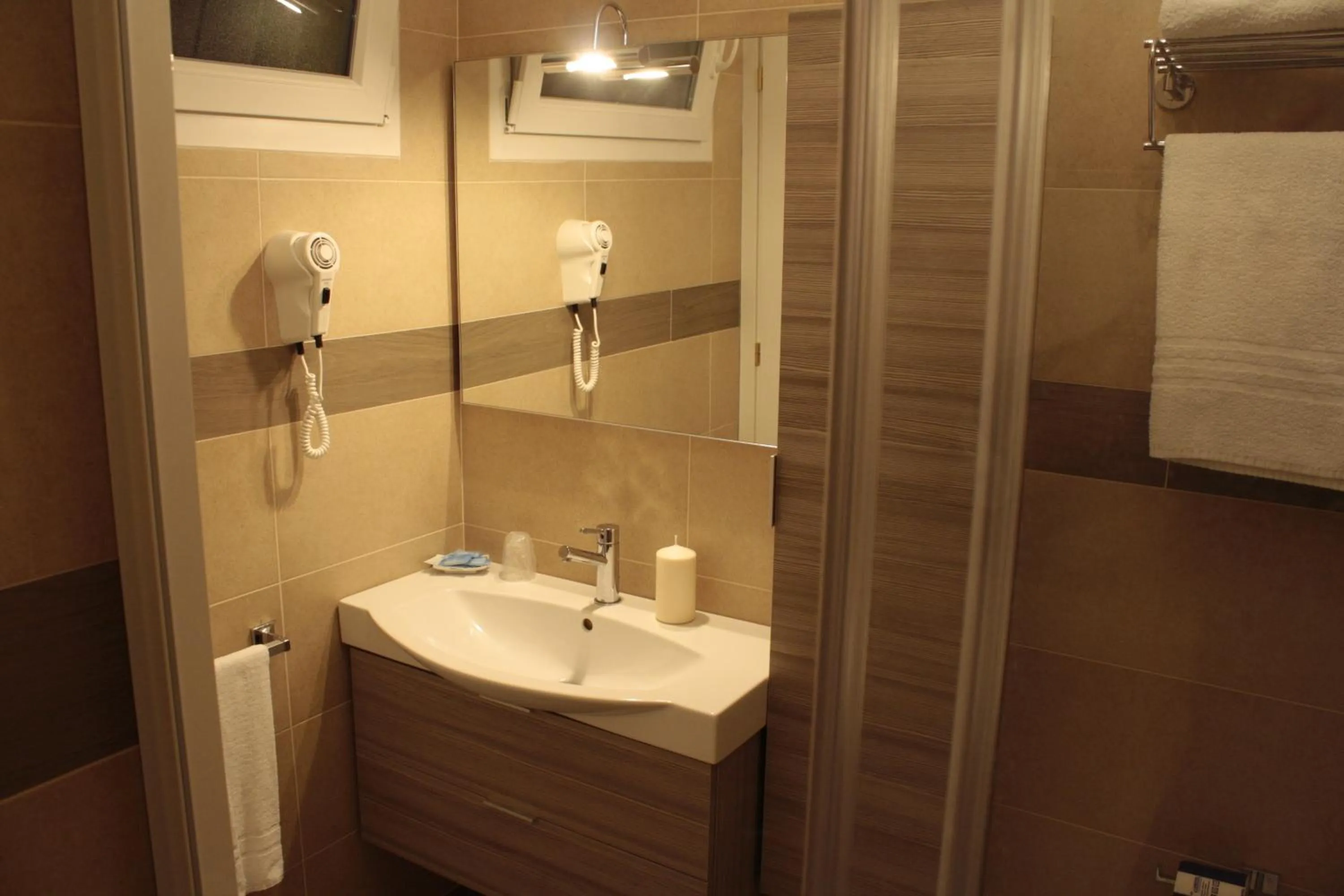 Bathroom in Hotel Donatella Pinarella