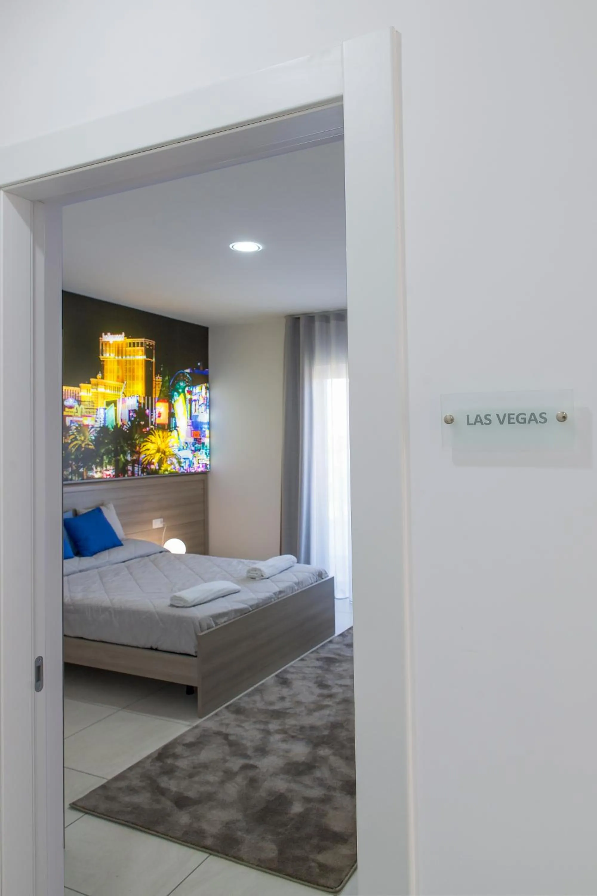 Decorative detail, Bed in Hotel America