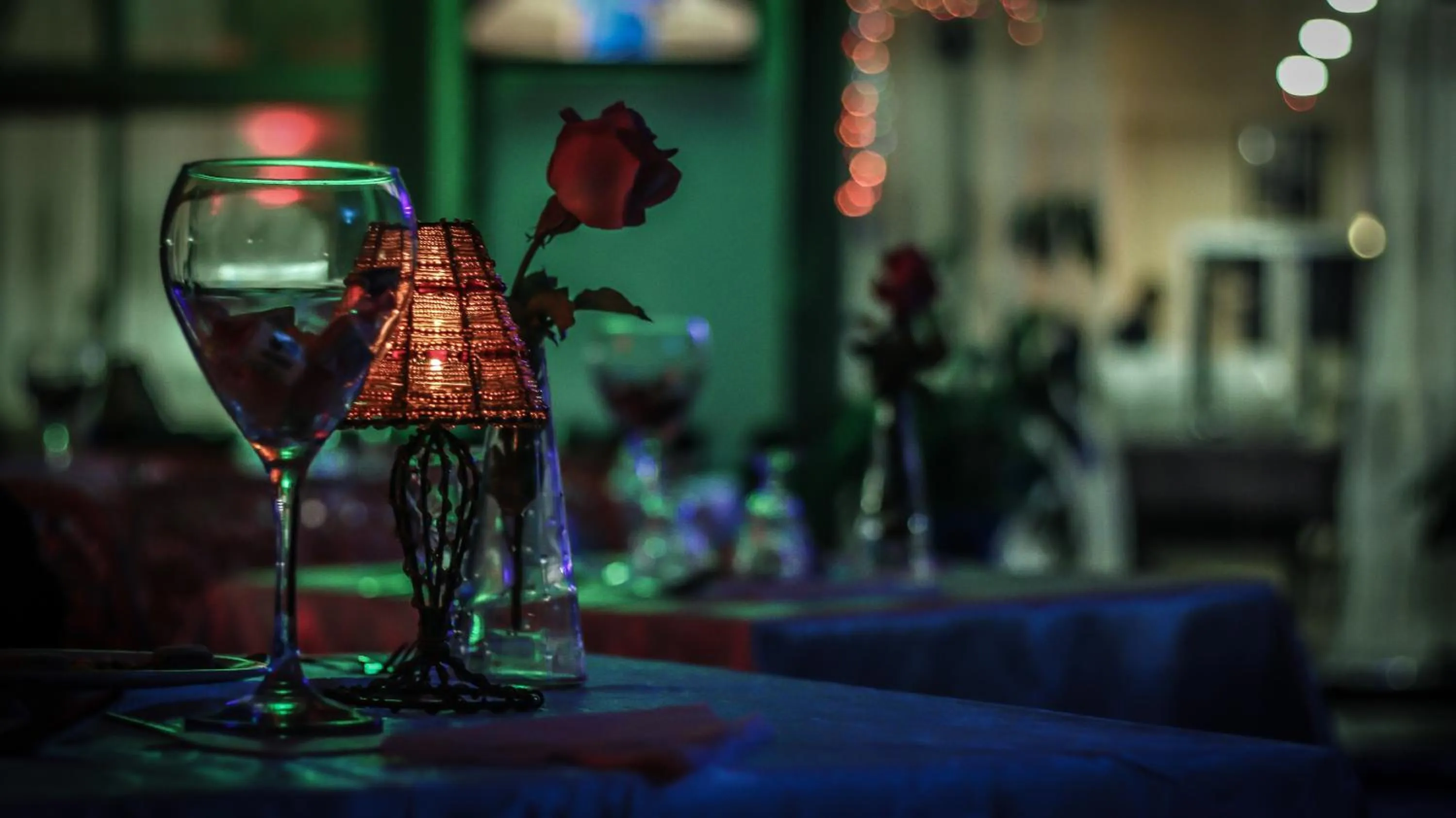 Restaurant/places to eat in Zerad