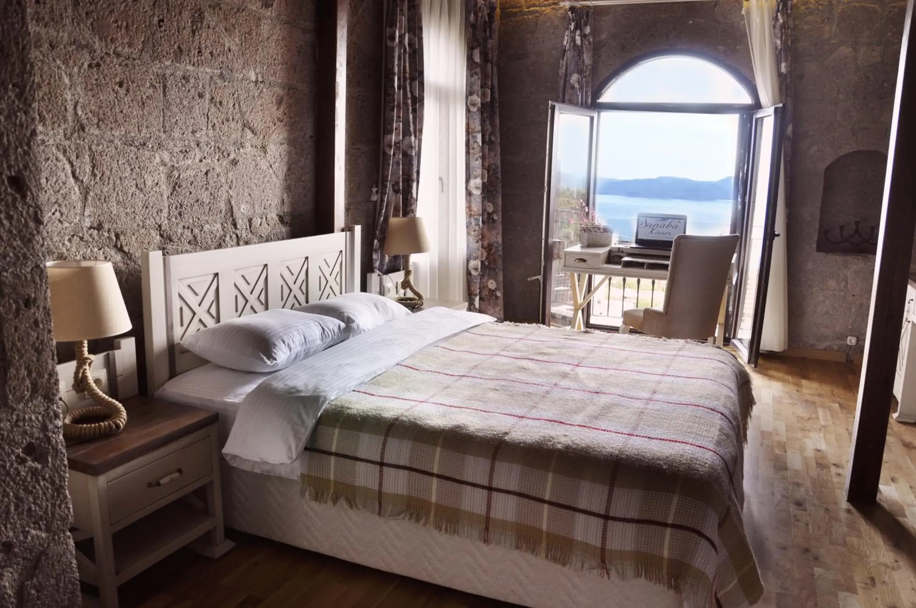 Suite with Sea View in Assos Sunaba Kasri Hotel Suite with Sea View in Assos Sunaba Kasri Hotel