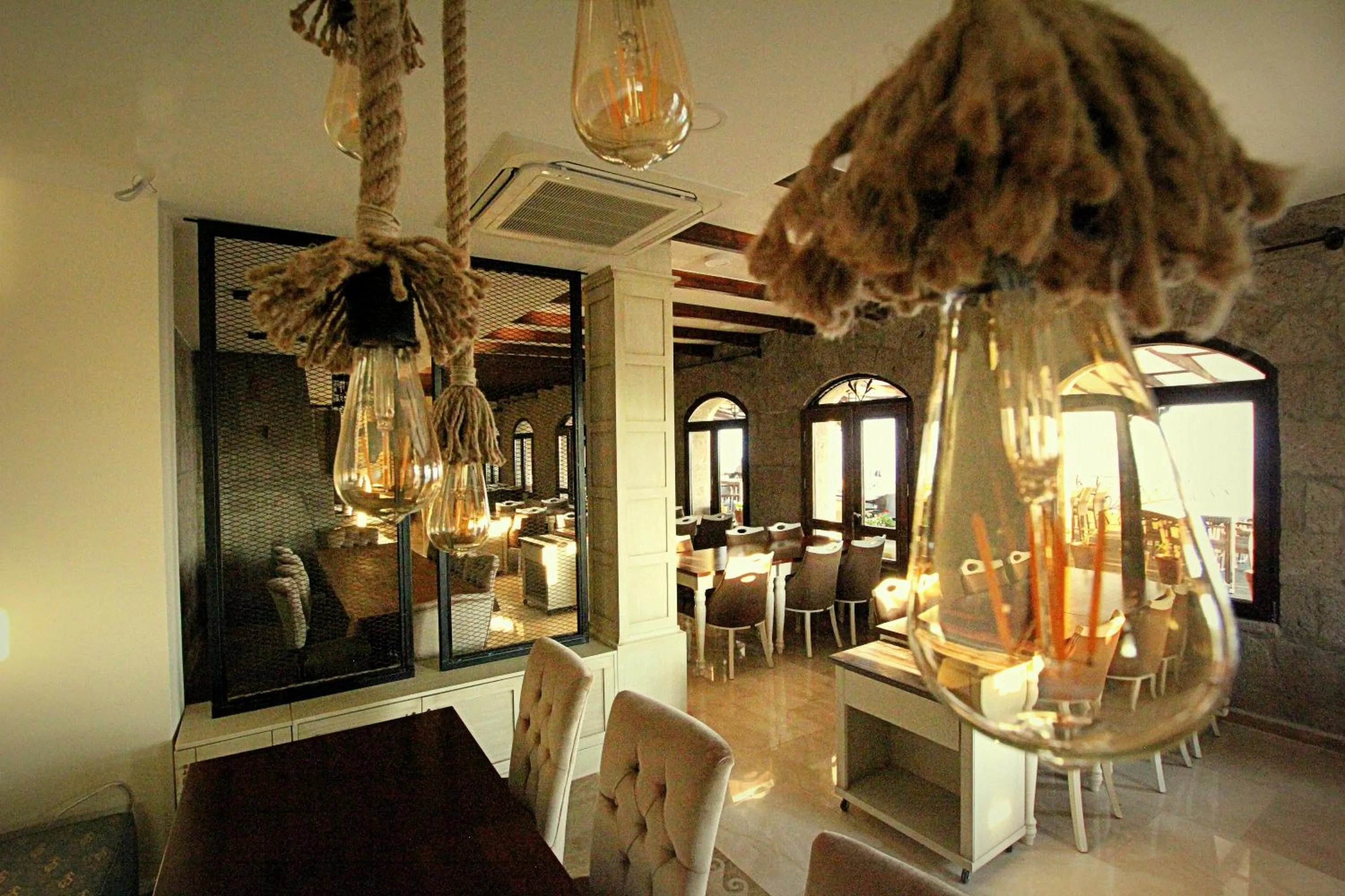 Restaurant/places to eat in Assos Sunaba Kasri Hotel