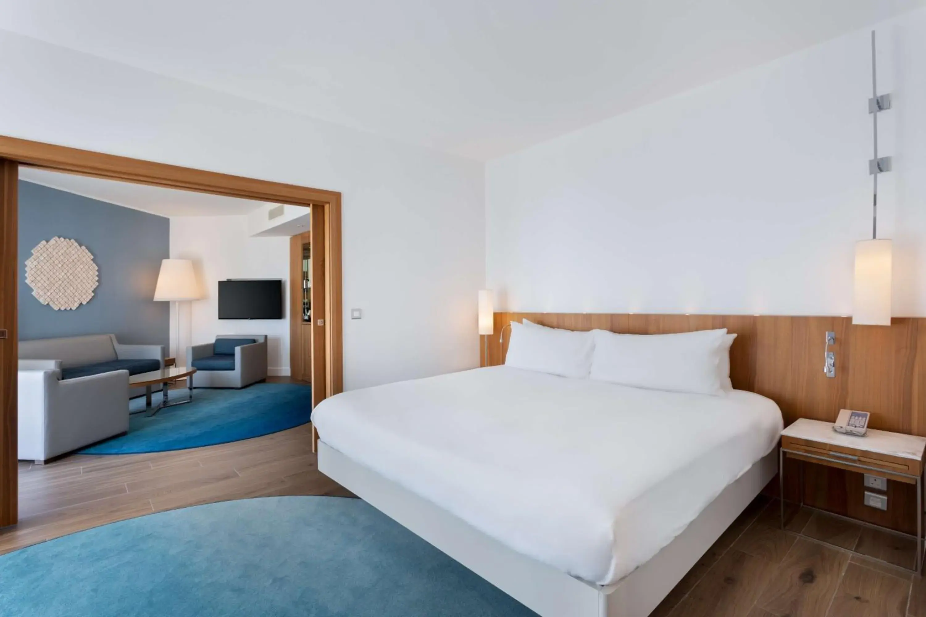 Corner King Suite with Garden View in Hilton Malta Corner King Suite with Garden View in Hilton Malta