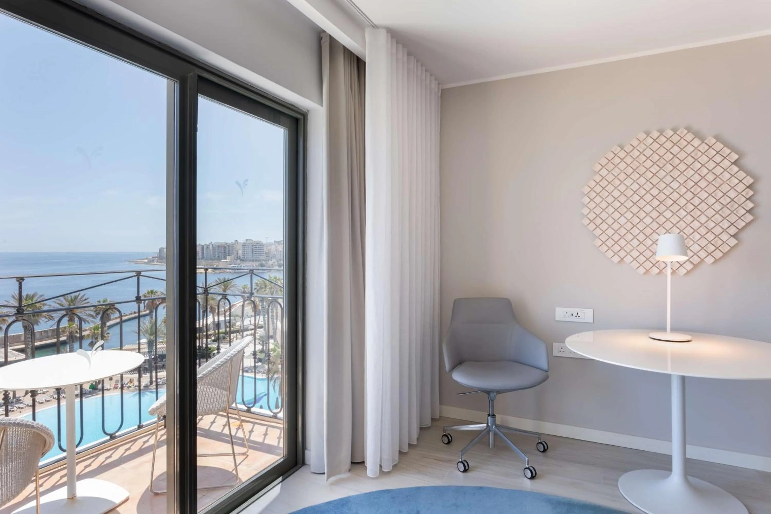 Bedroom in Hilton Malta