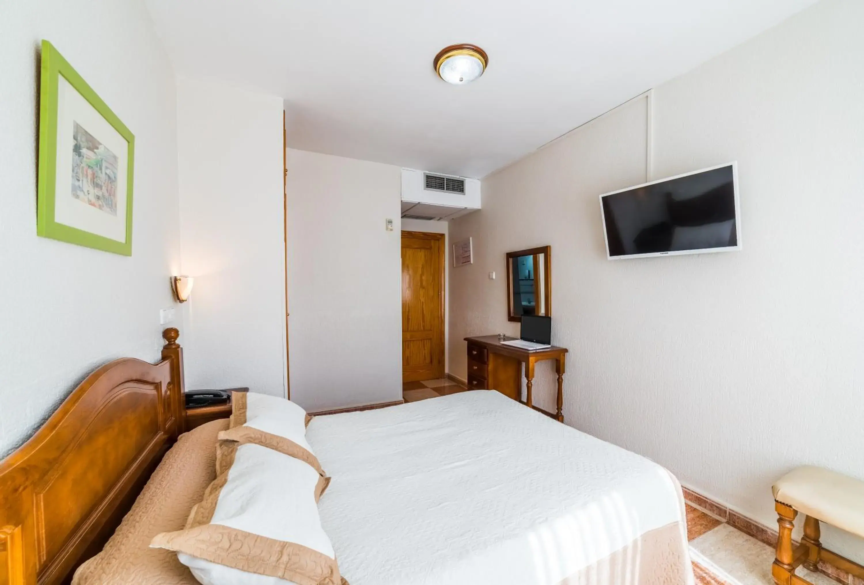 Bed in Hotel Sevilla Bed in Hotel Sevilla