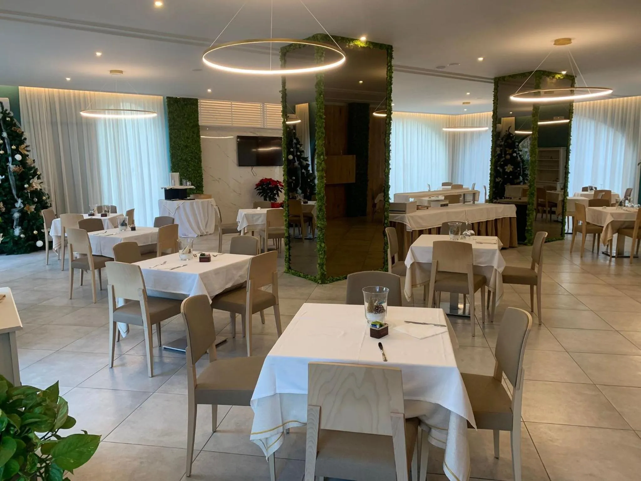 Restaurant/places to eat in Hotel St. Giorgio