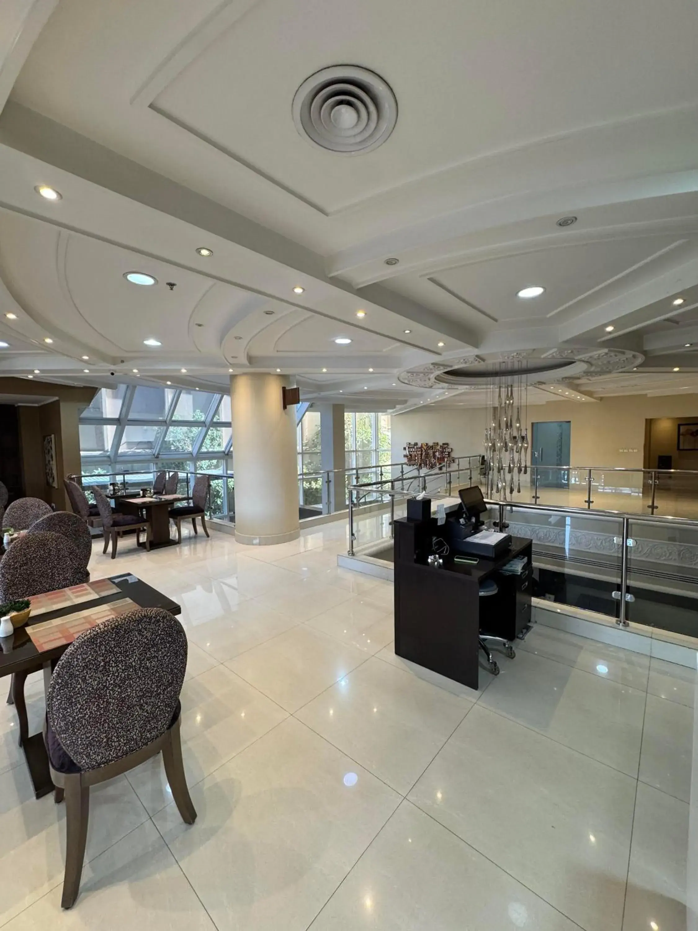 Restaurant/places to eat in Gloria Inn Riyadh Restaurant/places to eat in Gloria Inn Riyadh