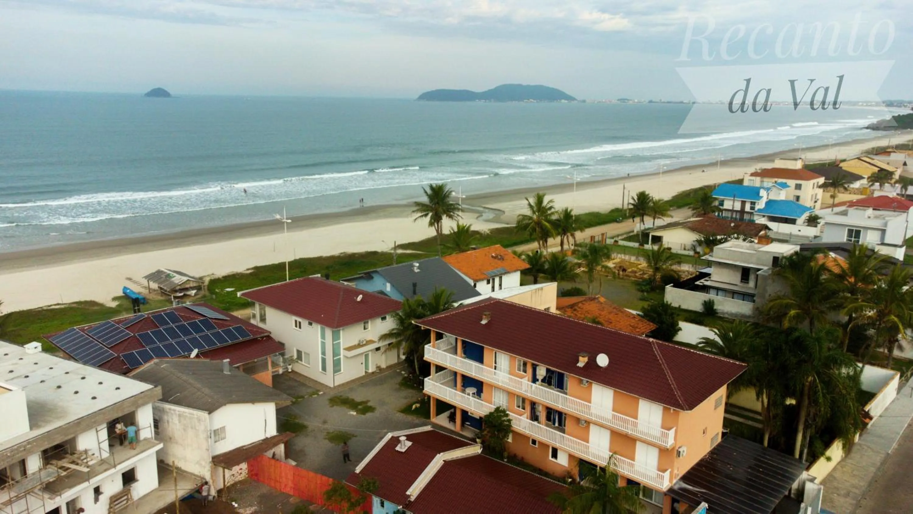 Property building in Recanto Da Val