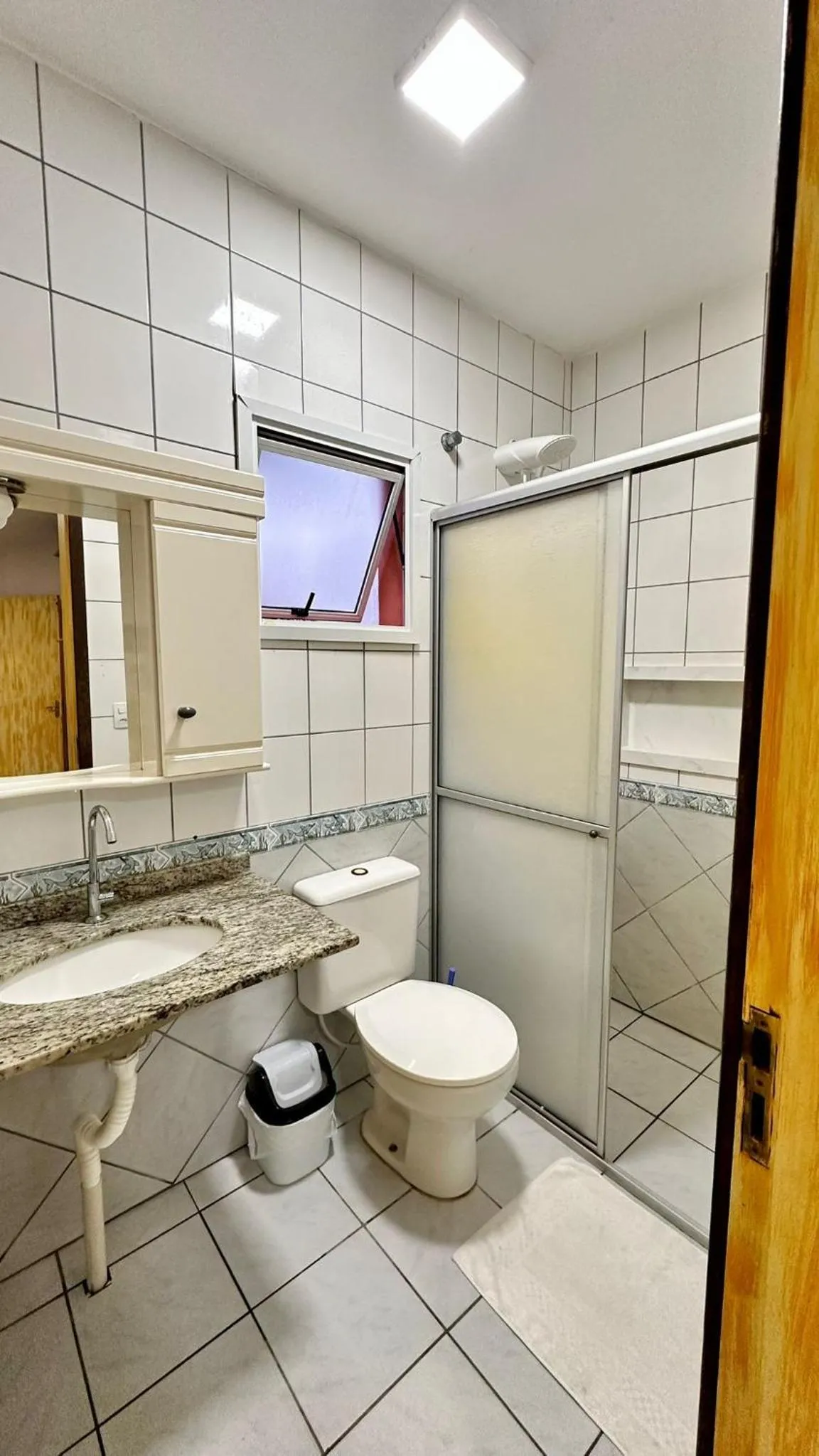 Shower in Recanto Da Val