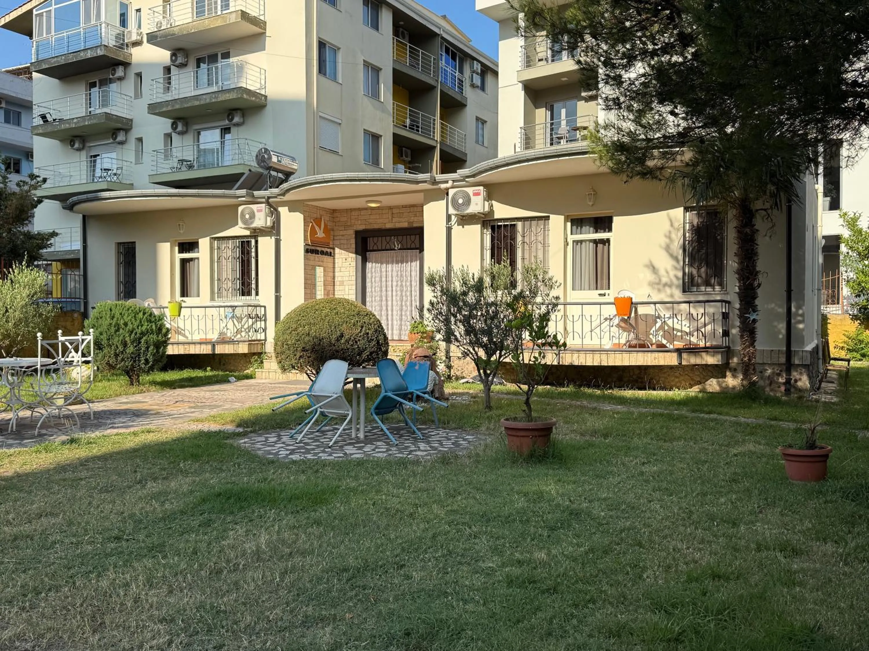 Property building in Guroal Holiday House