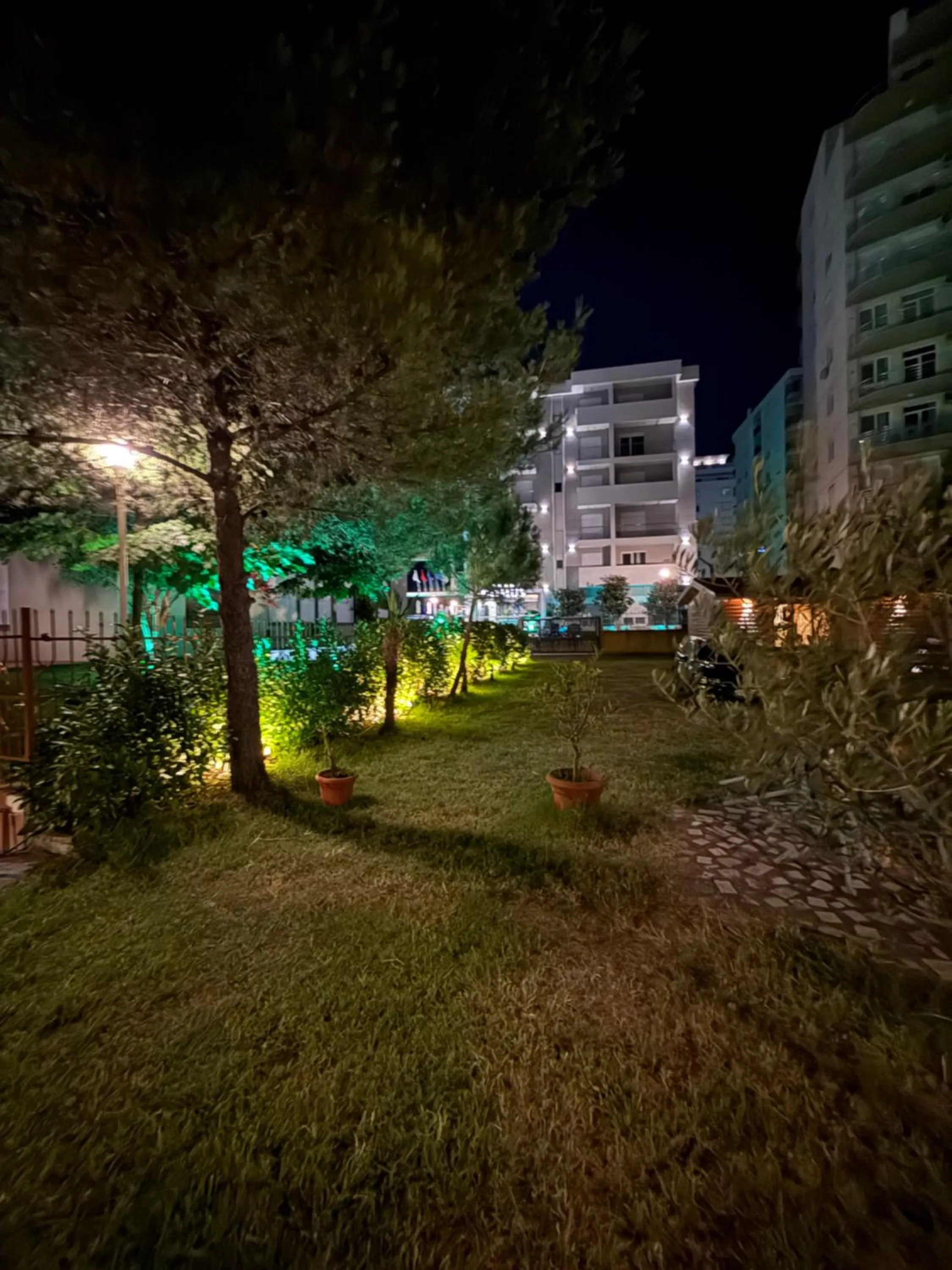 Night in Guroal Holiday House