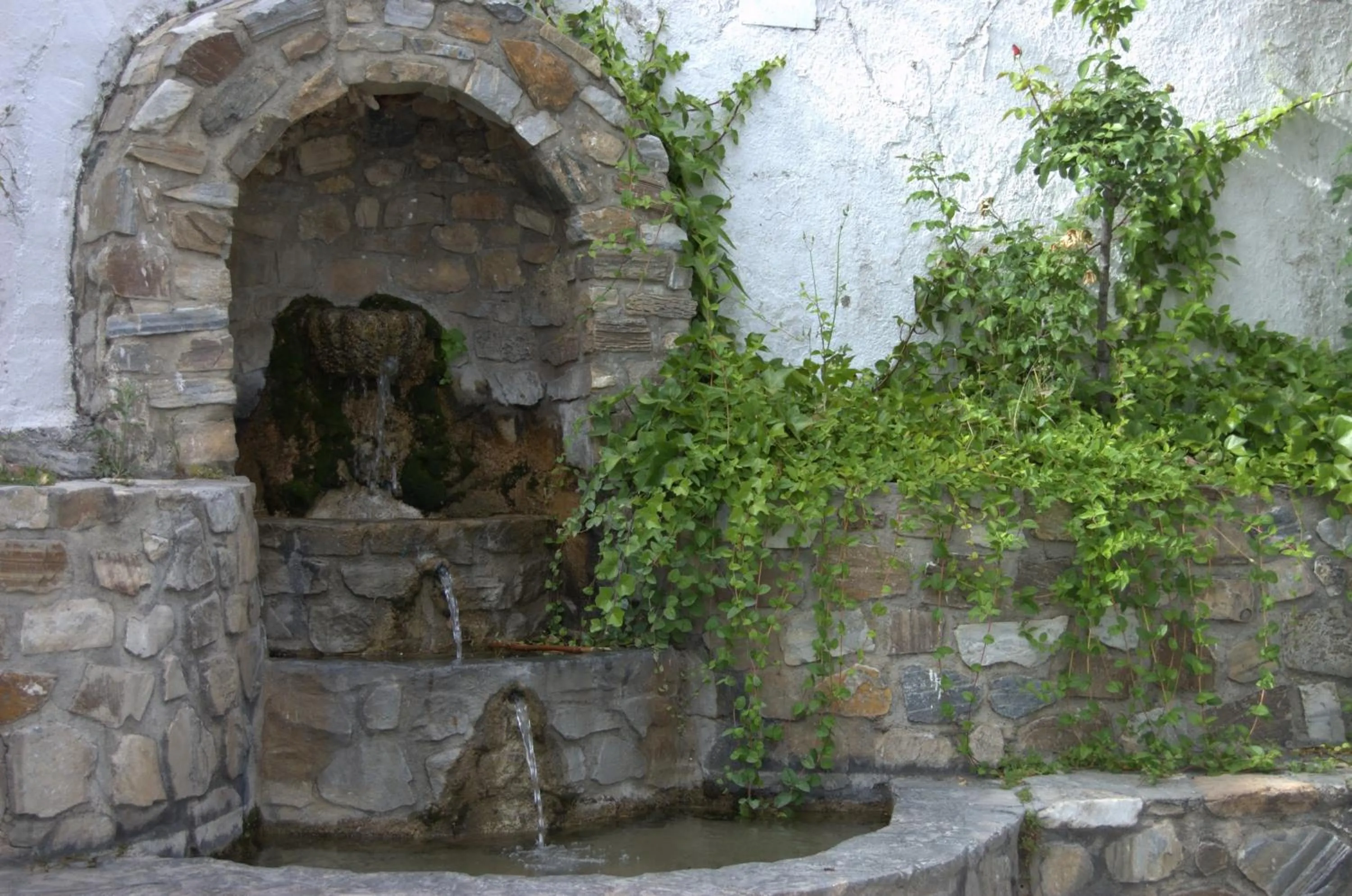 Area and facilities in Quéntar Hotel Rural