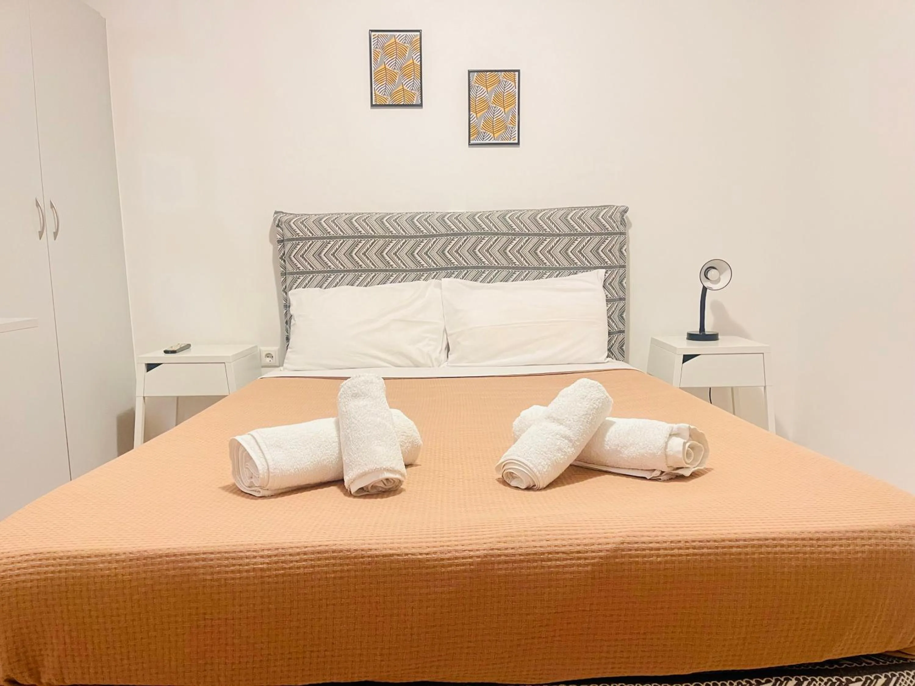 Bed in Elvita Apartments