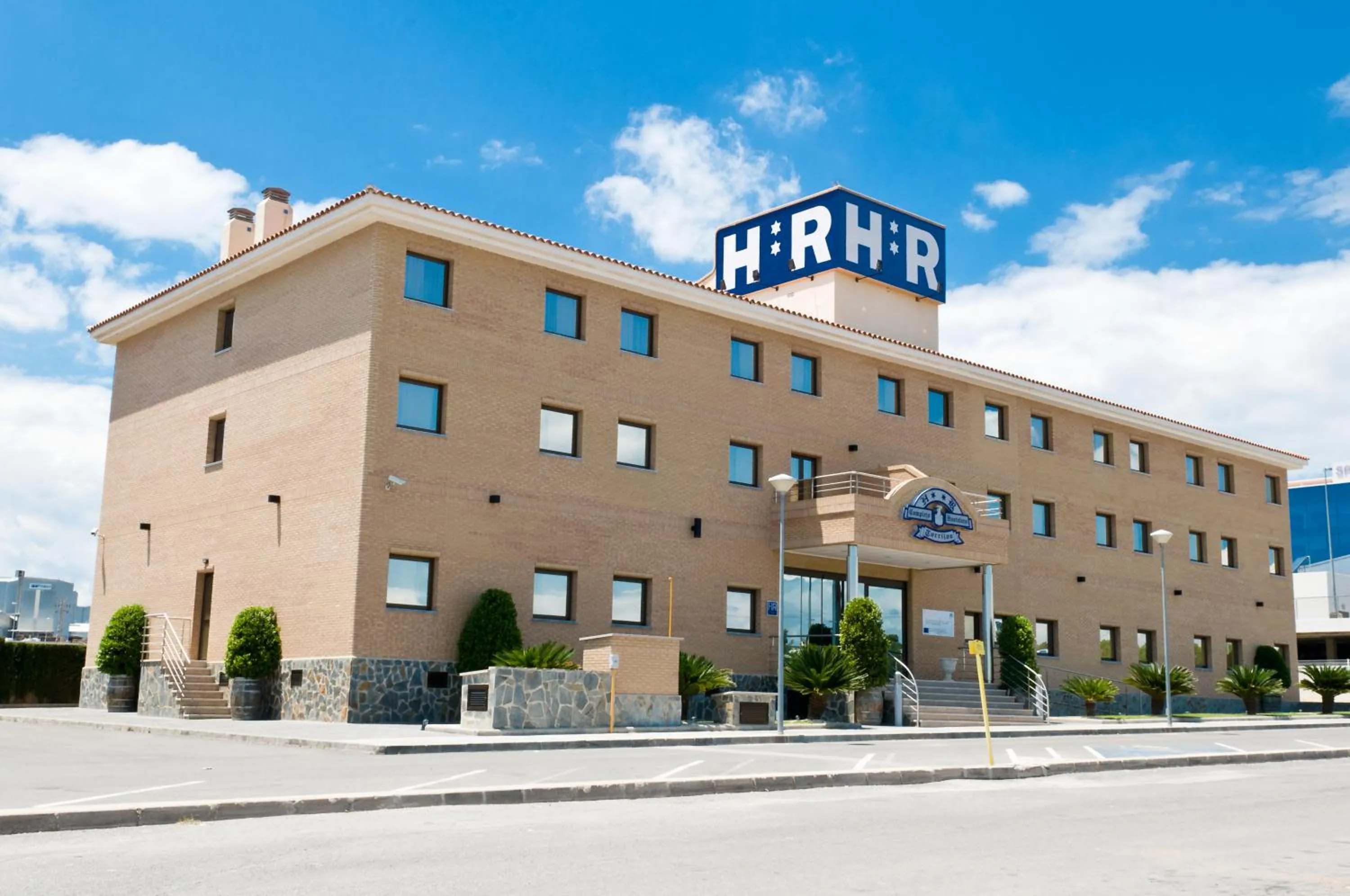 Facade/entrance in Torrijos