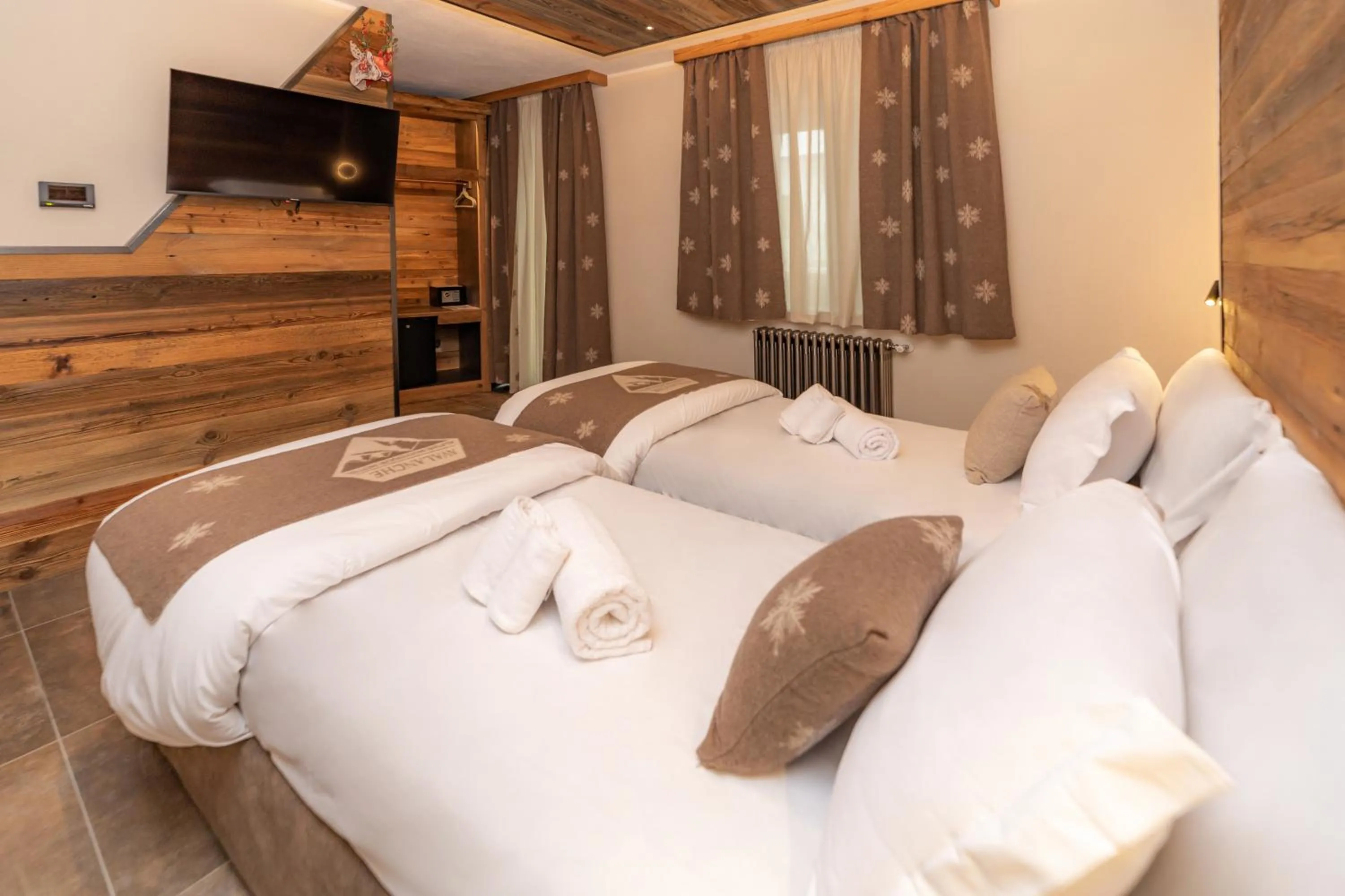 Bed in Avalanche - Alpine Boutique Hotel