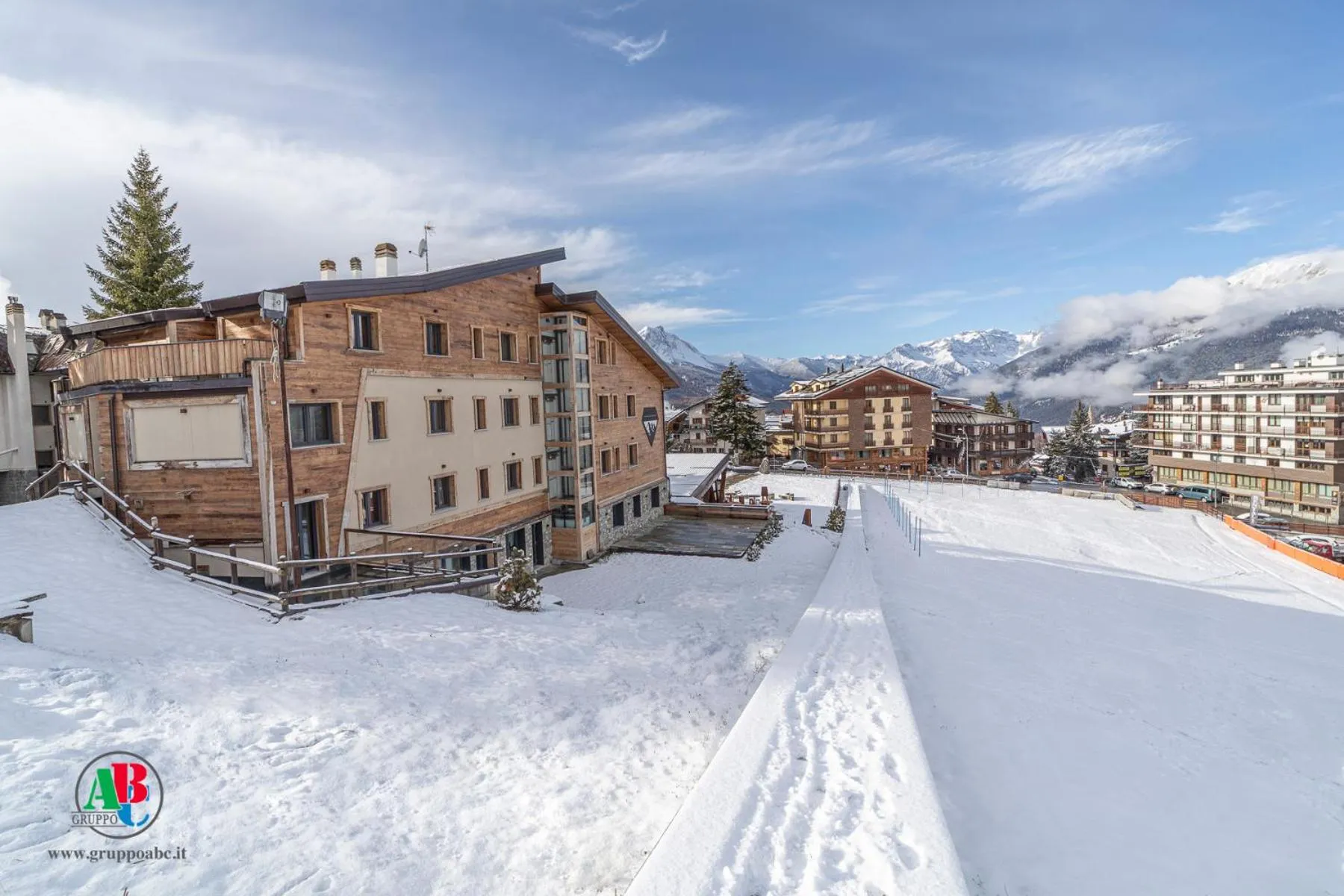 Property building in Avalanche - Alpine Boutique Hotel