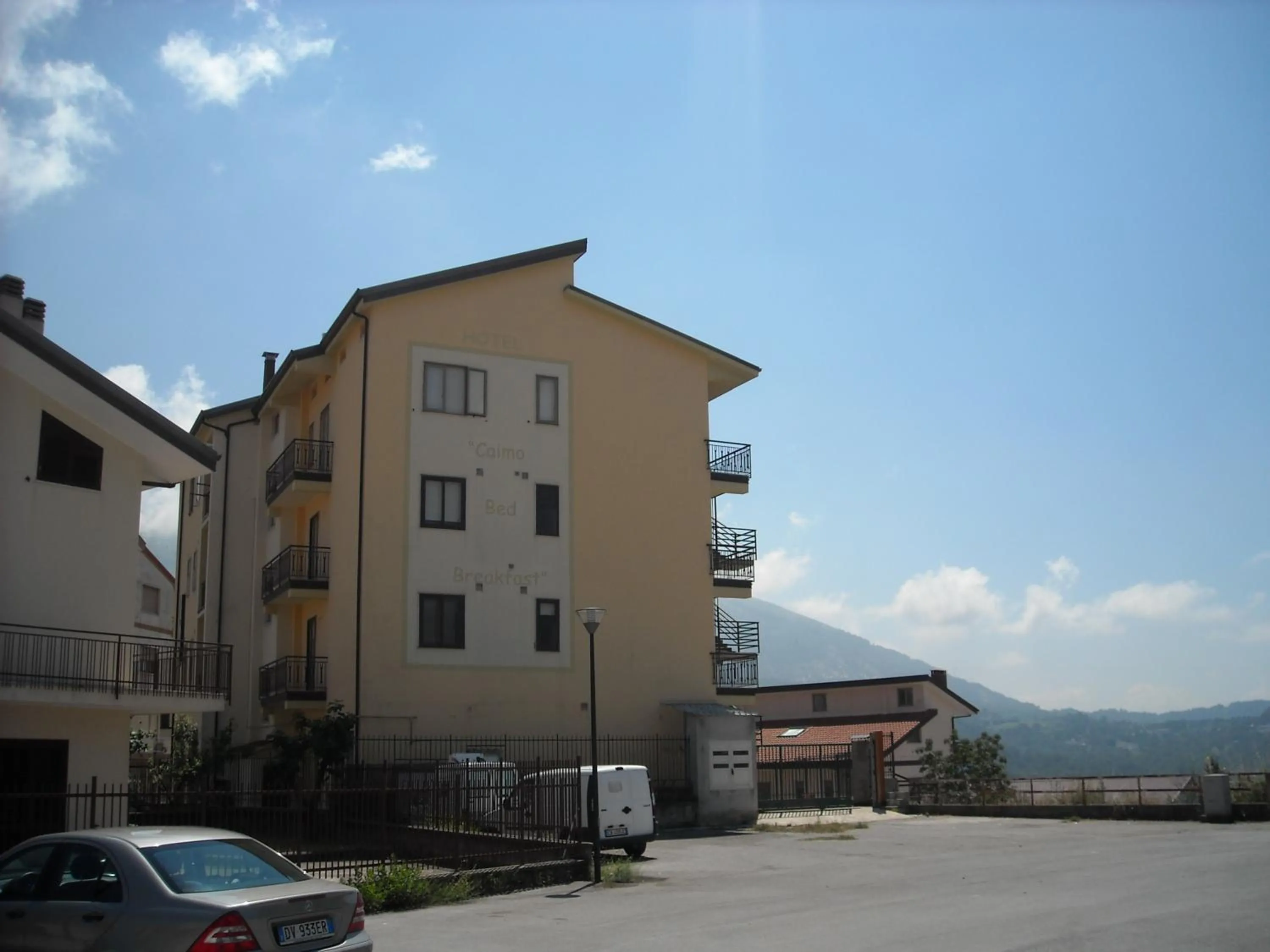 Property building in Hotel Caimo Bed-Breakfast