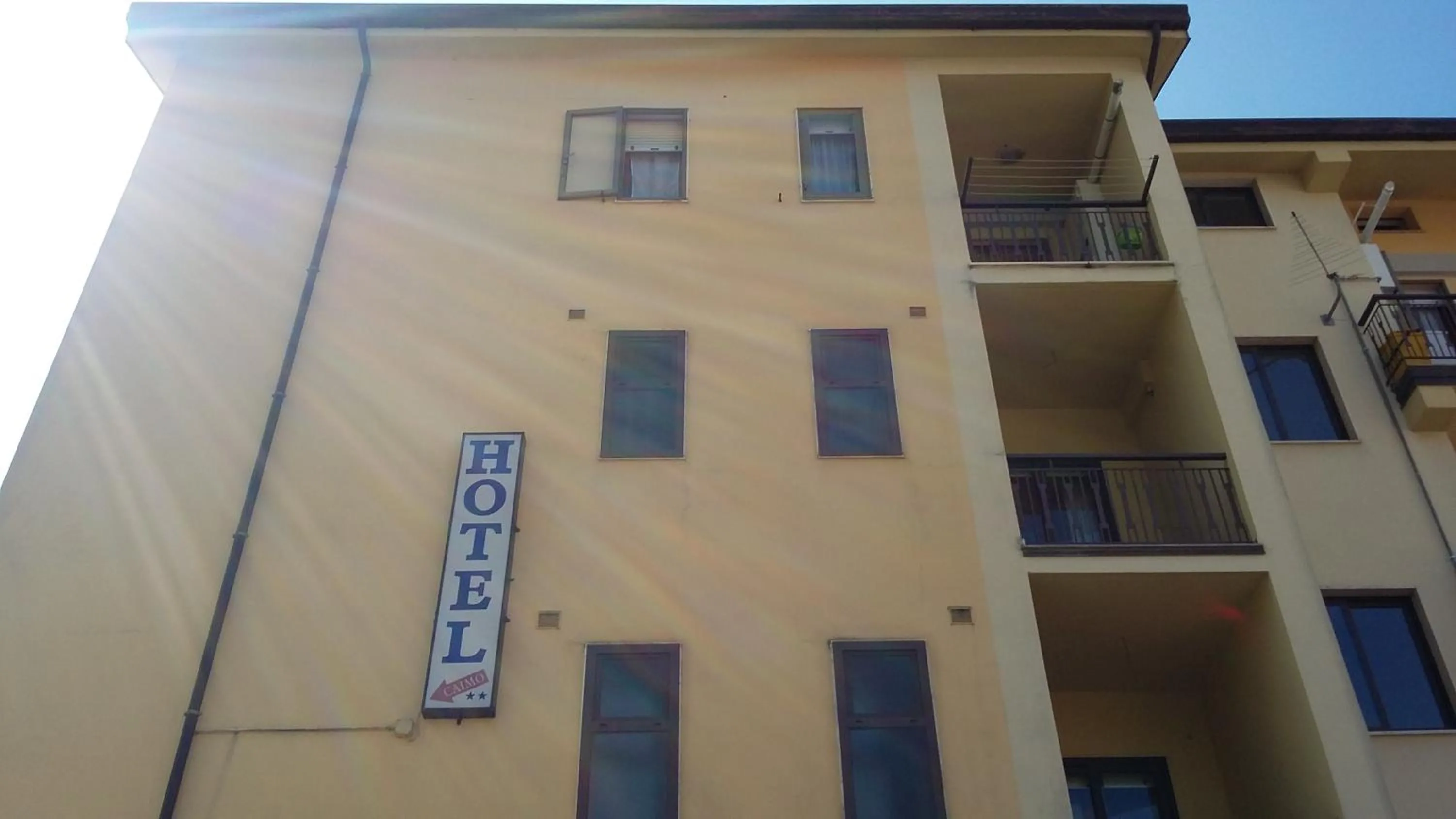 Property building in Hotel Caimo Bed-Breakfast
