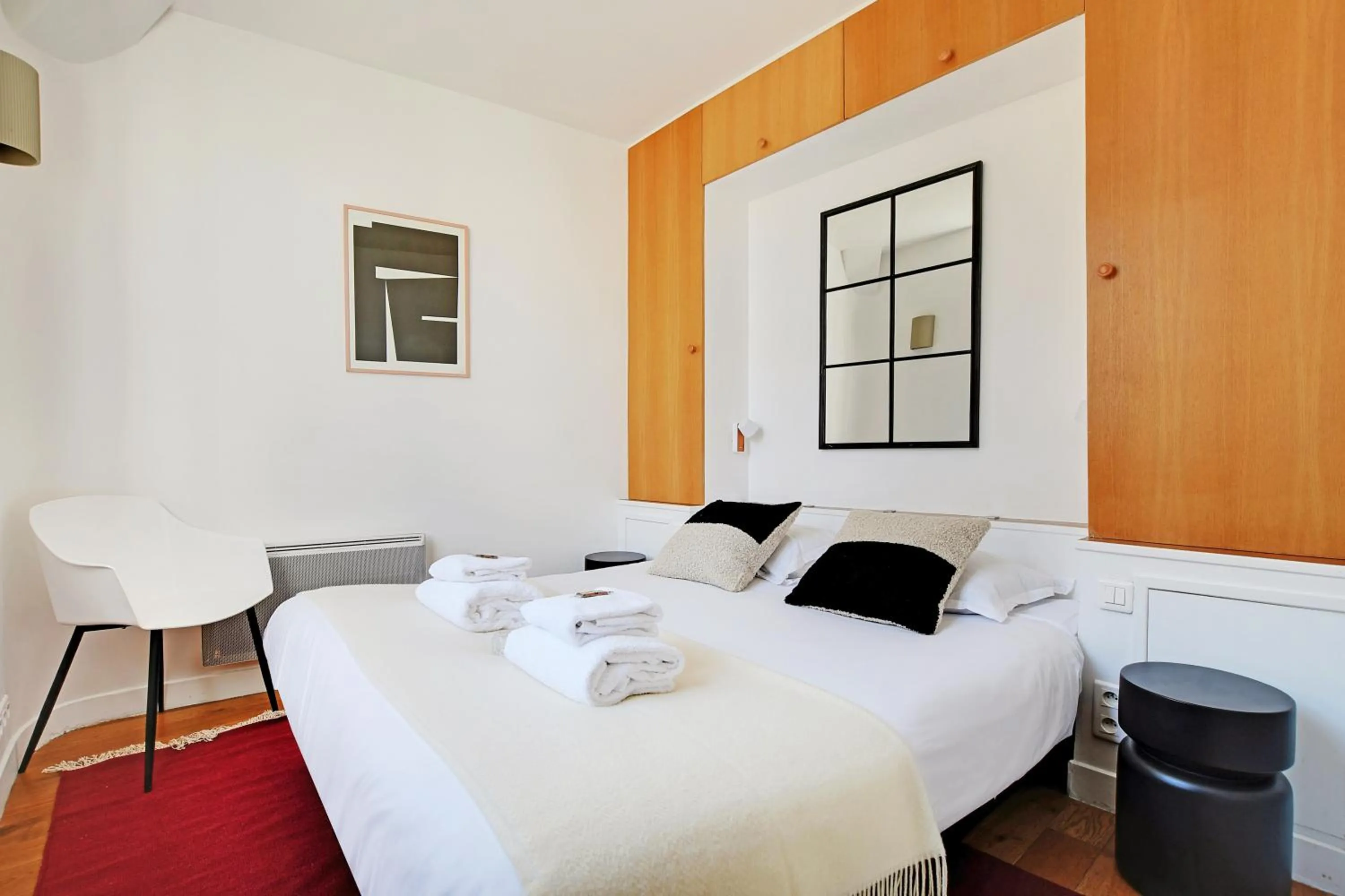 Bedroom, Bed in Residence central marais