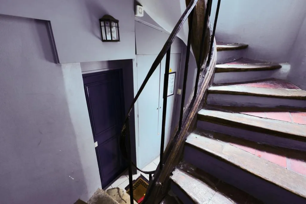 acessibility in Residence central marais