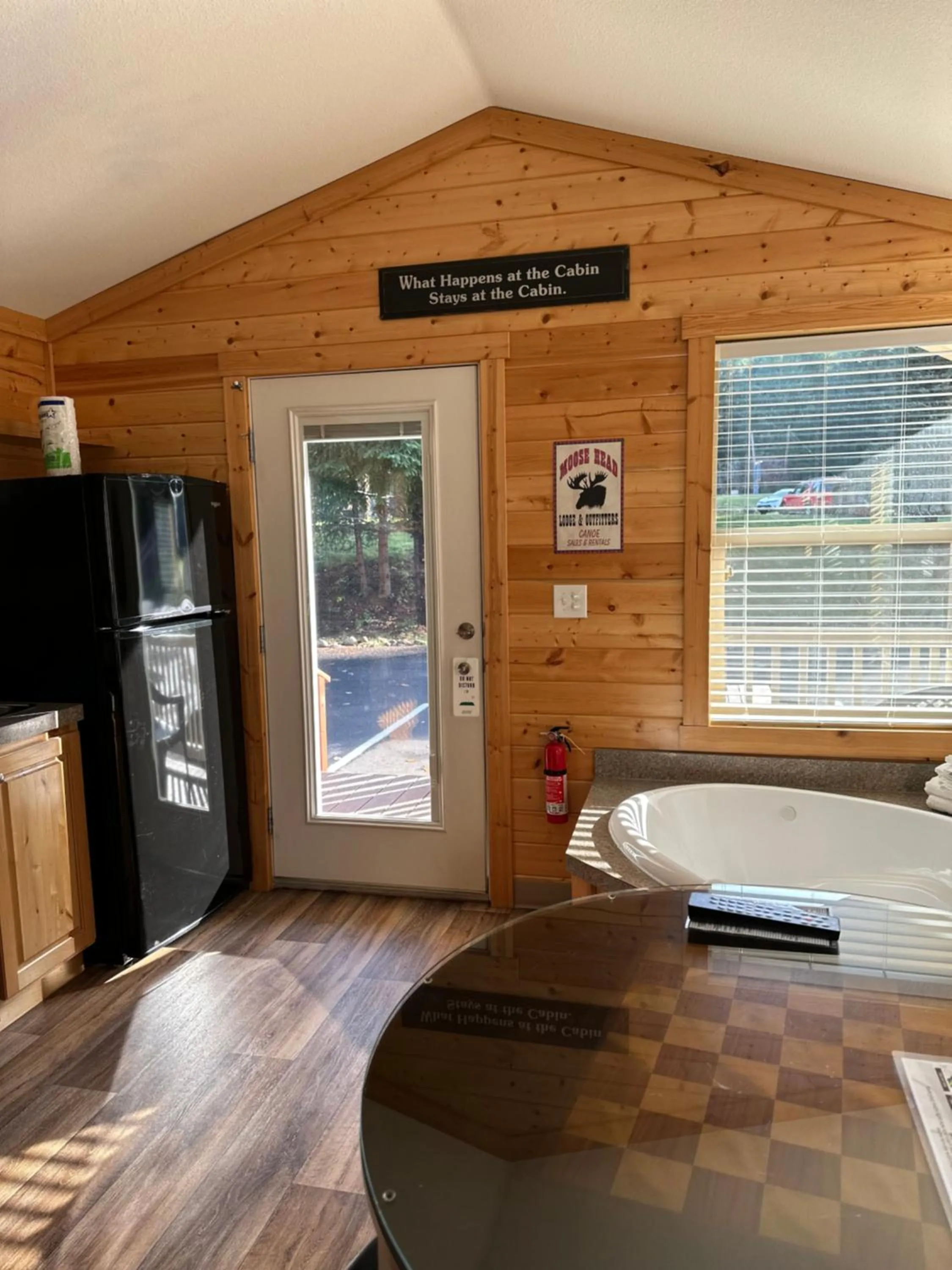 Hot Tub in Packwood Lodge & Cabins