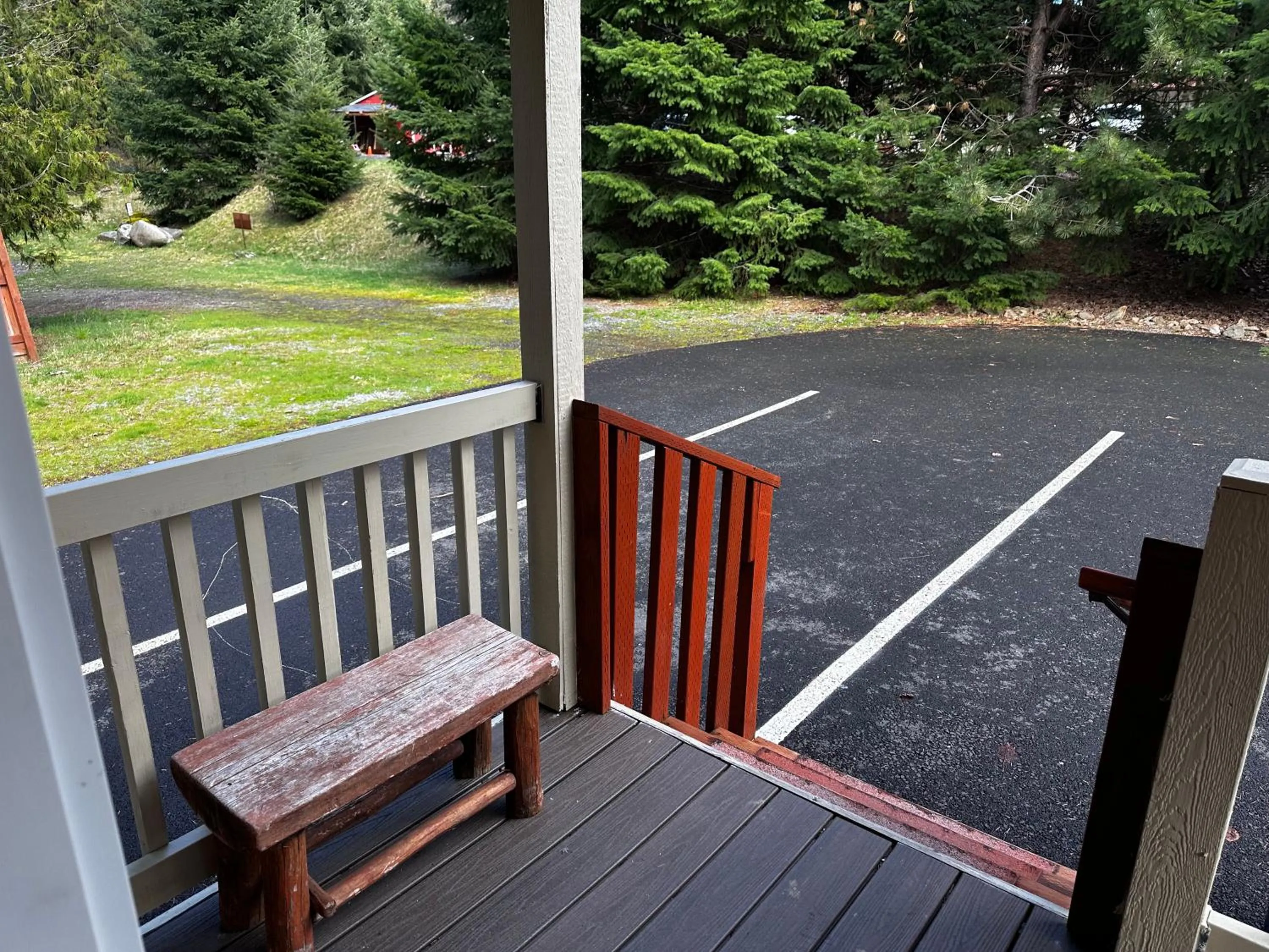 Balcony/Terrace in Packwood Lodge & Cabins