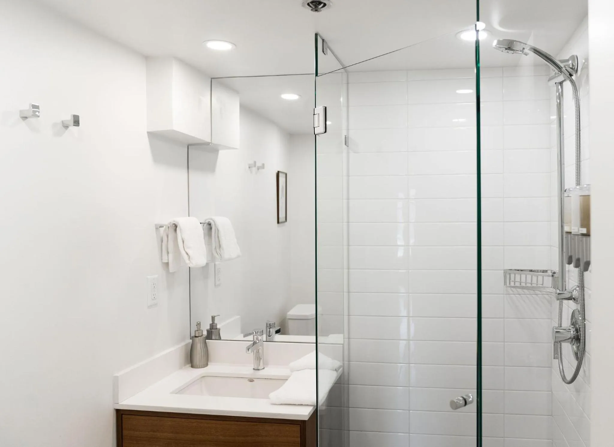 Gibbons Life Accommodations