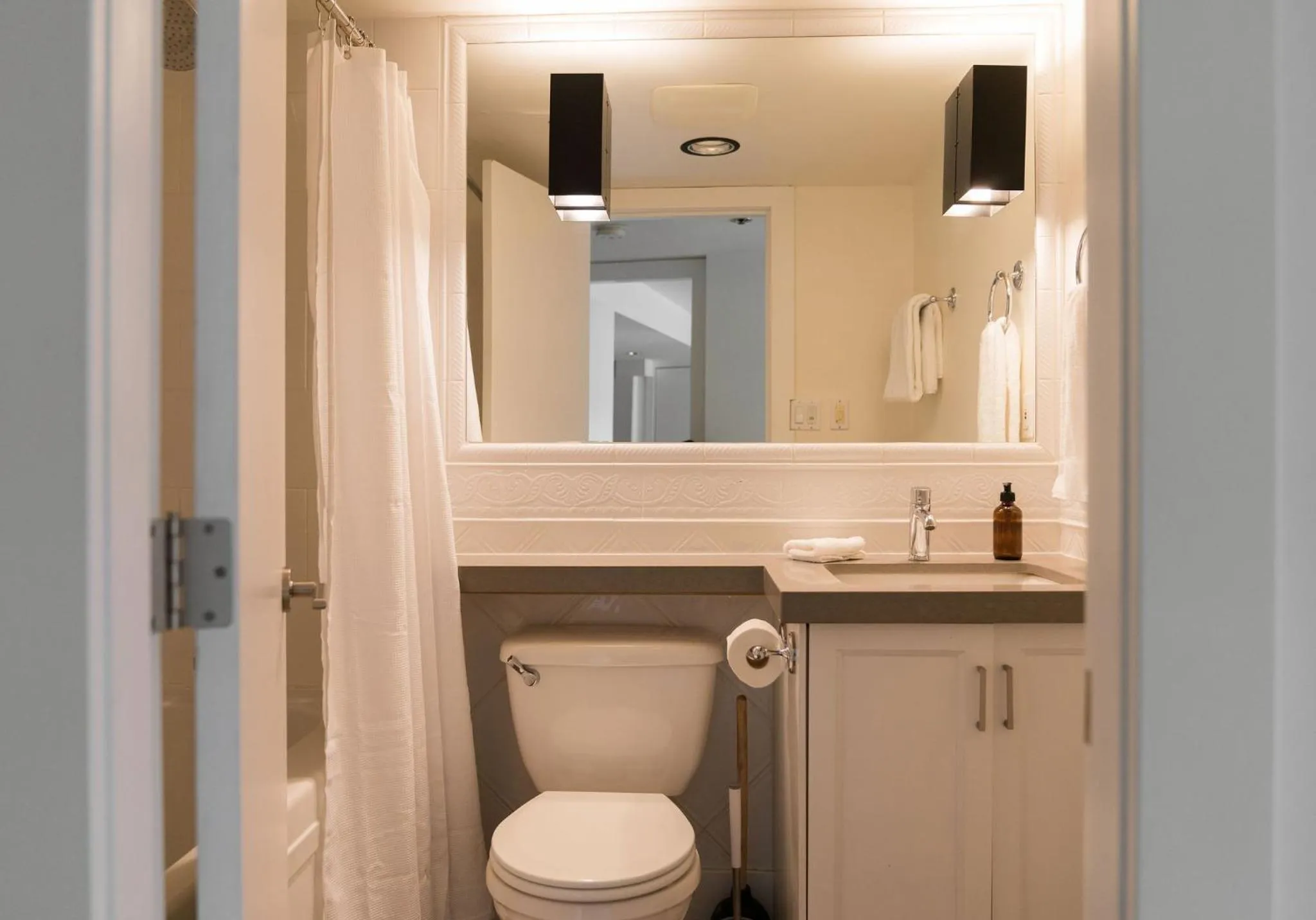 Gibbons Life Accommodations