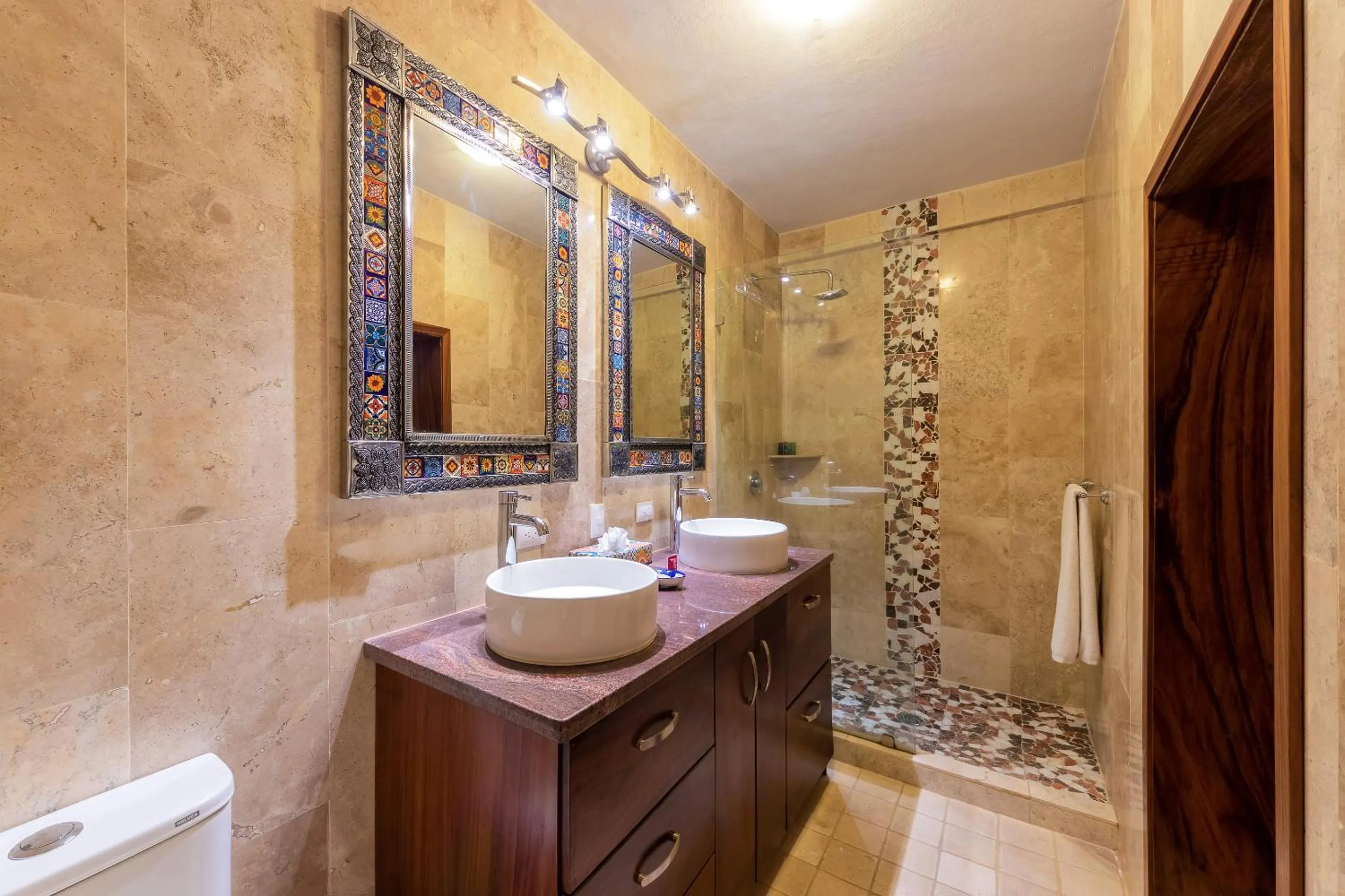 Bathroom in Villa Lola - Adults Only