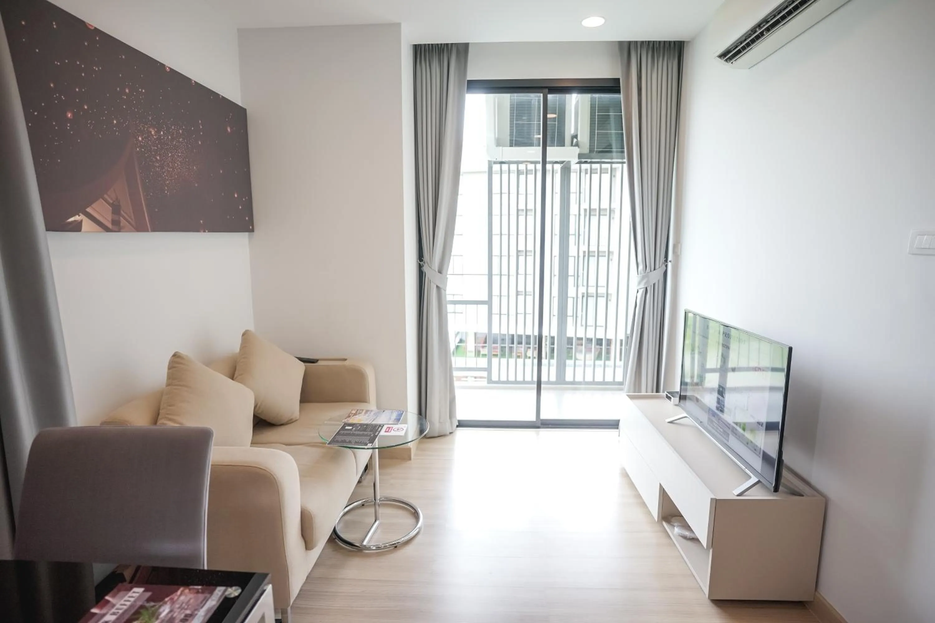 Seating area in Brique Hotel Chiangmai