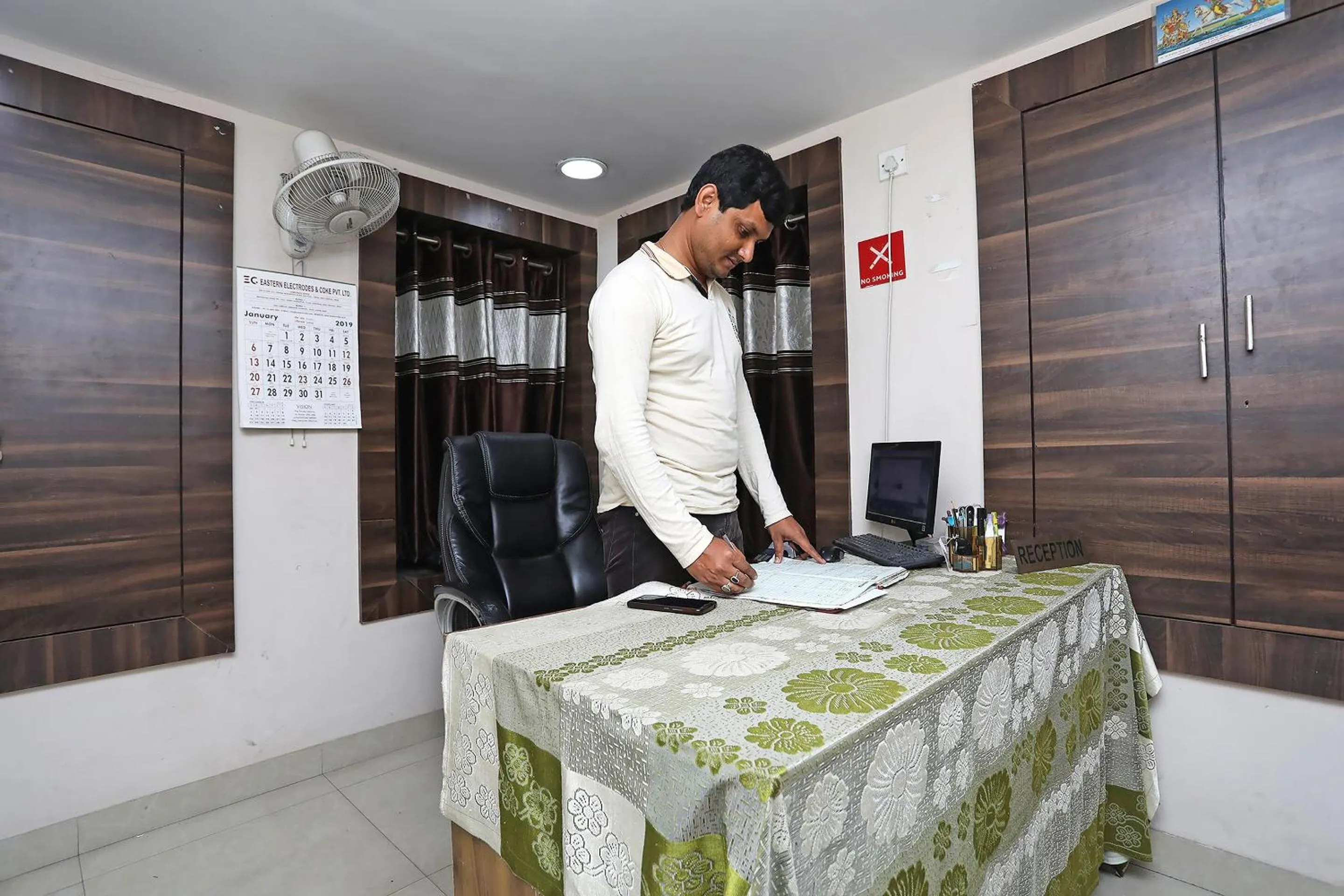 Lobby or reception in Hotel O South Fern