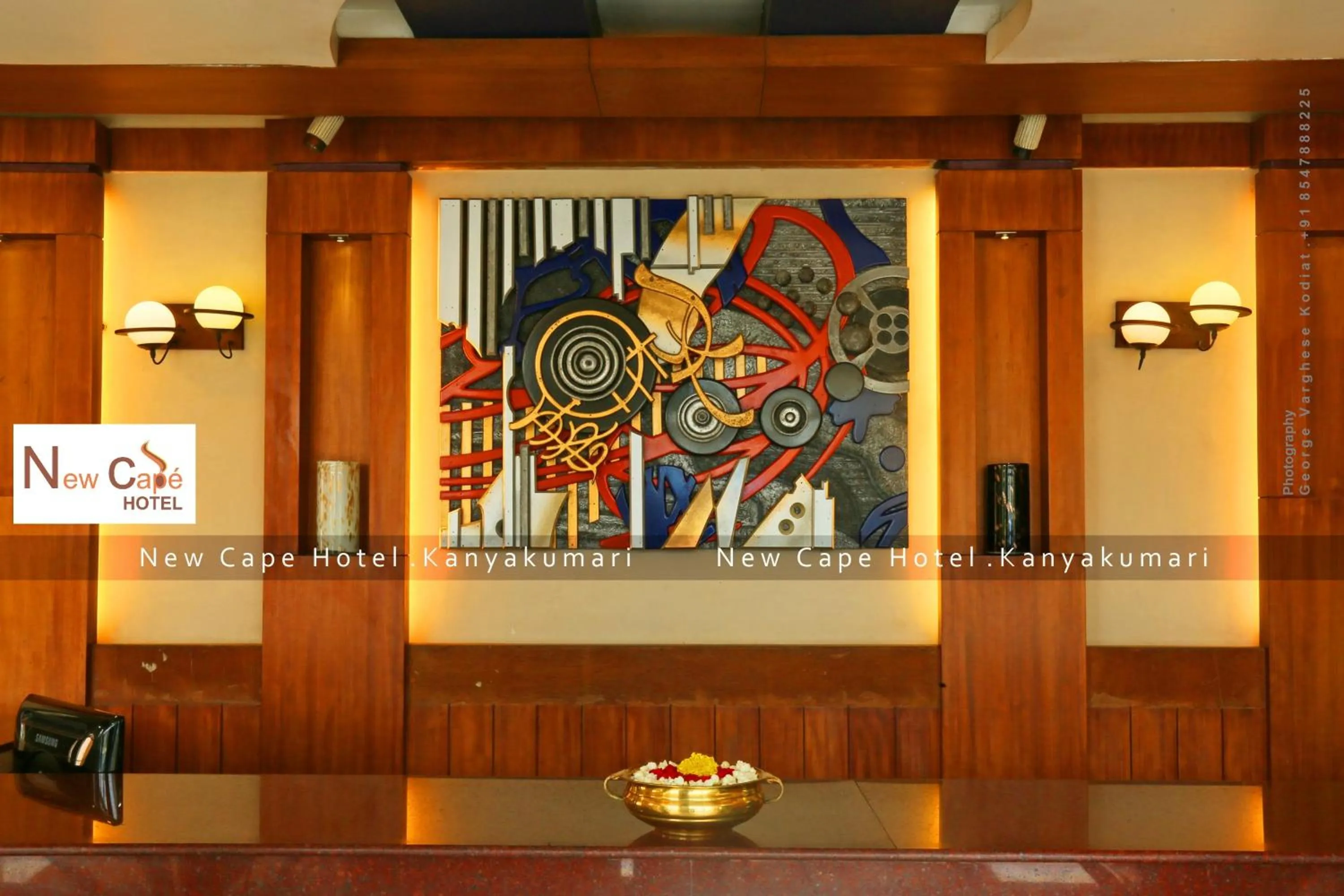 Lobby or reception in New Cape Hotel